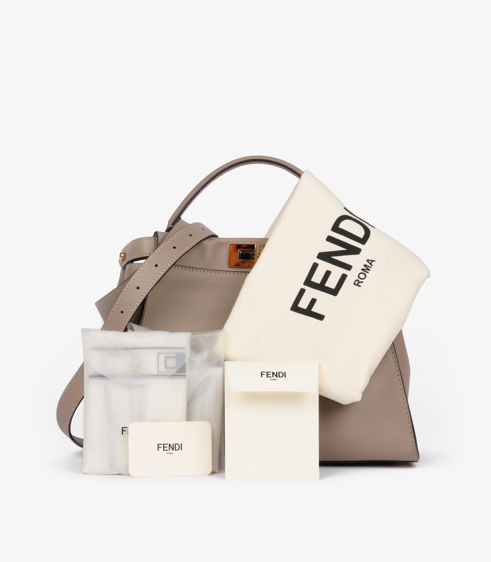 Fendi Dove Grey Soft Calfskin Leather Medium Peekaboo im Angebot 5
