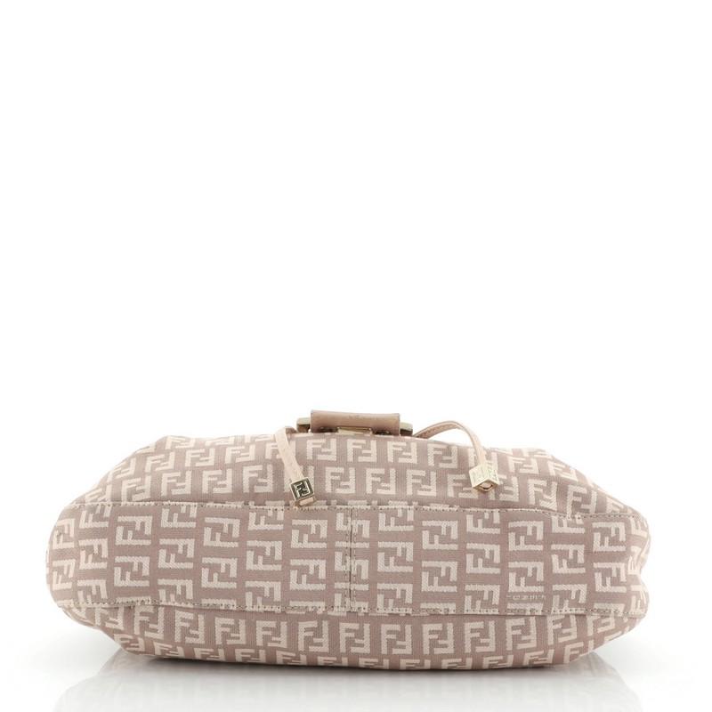 Fendi Drawstring Flap Hobo Zucchino Canvas und Leder Medium im Zustand „Gut“ in NY, NY