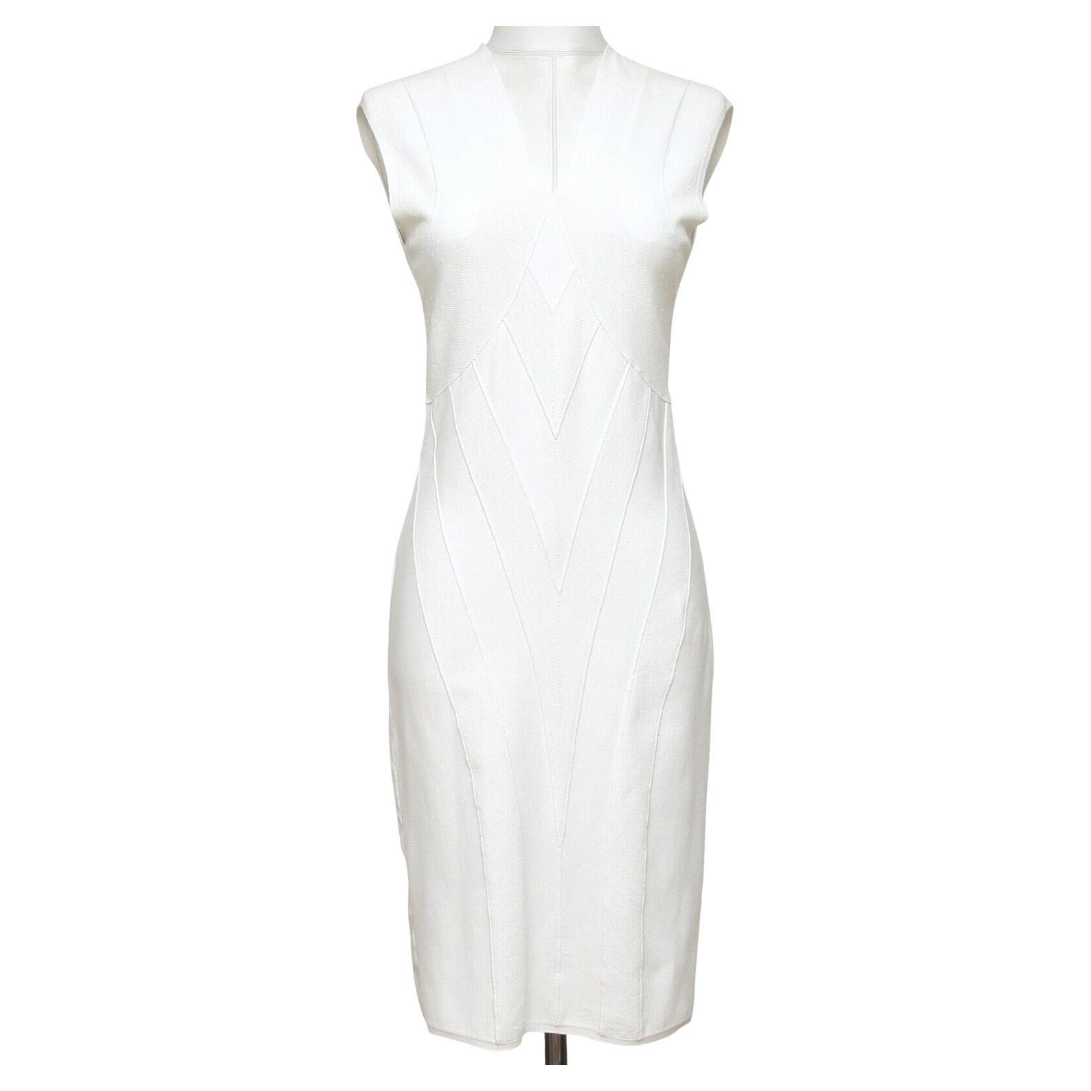 FENDI Dress White Viscose Knit Sleeveless Slip-On V-Neck Sz 40 For Sale