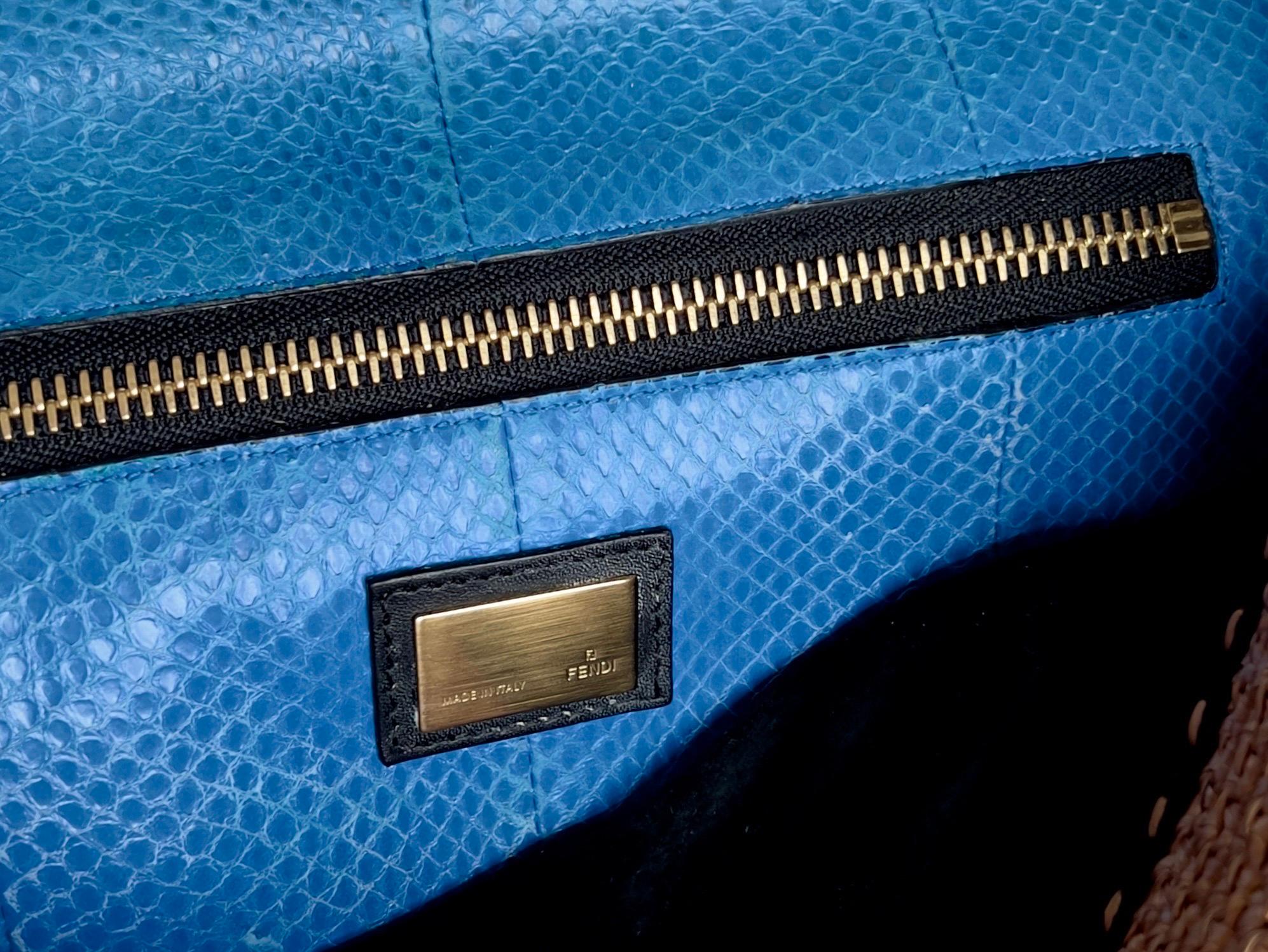 FENDI Exotic XL Woven Peekaboo Raffia Bag Tote with Shoulder Strap For Sale 7