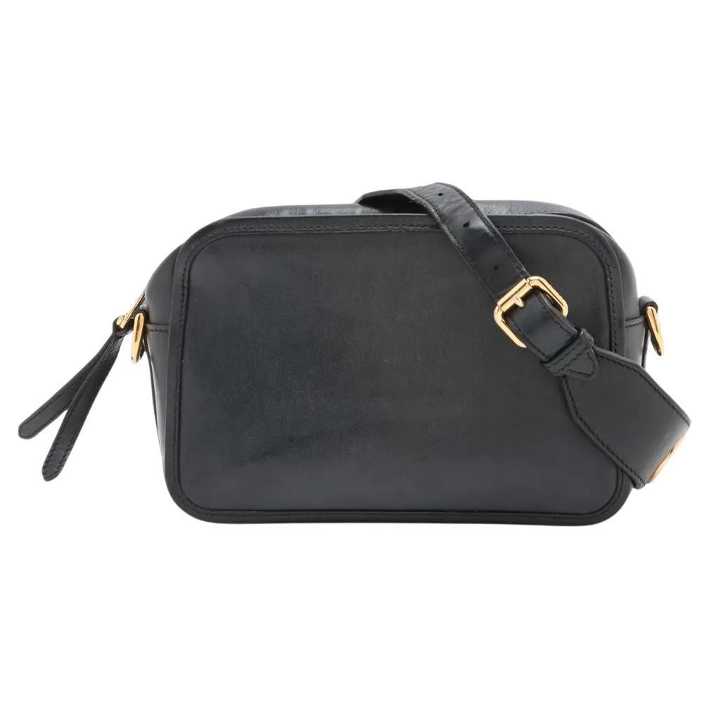 Borsa a tracolla per fotocamera in pelle con logo Fendi Nero in vendita