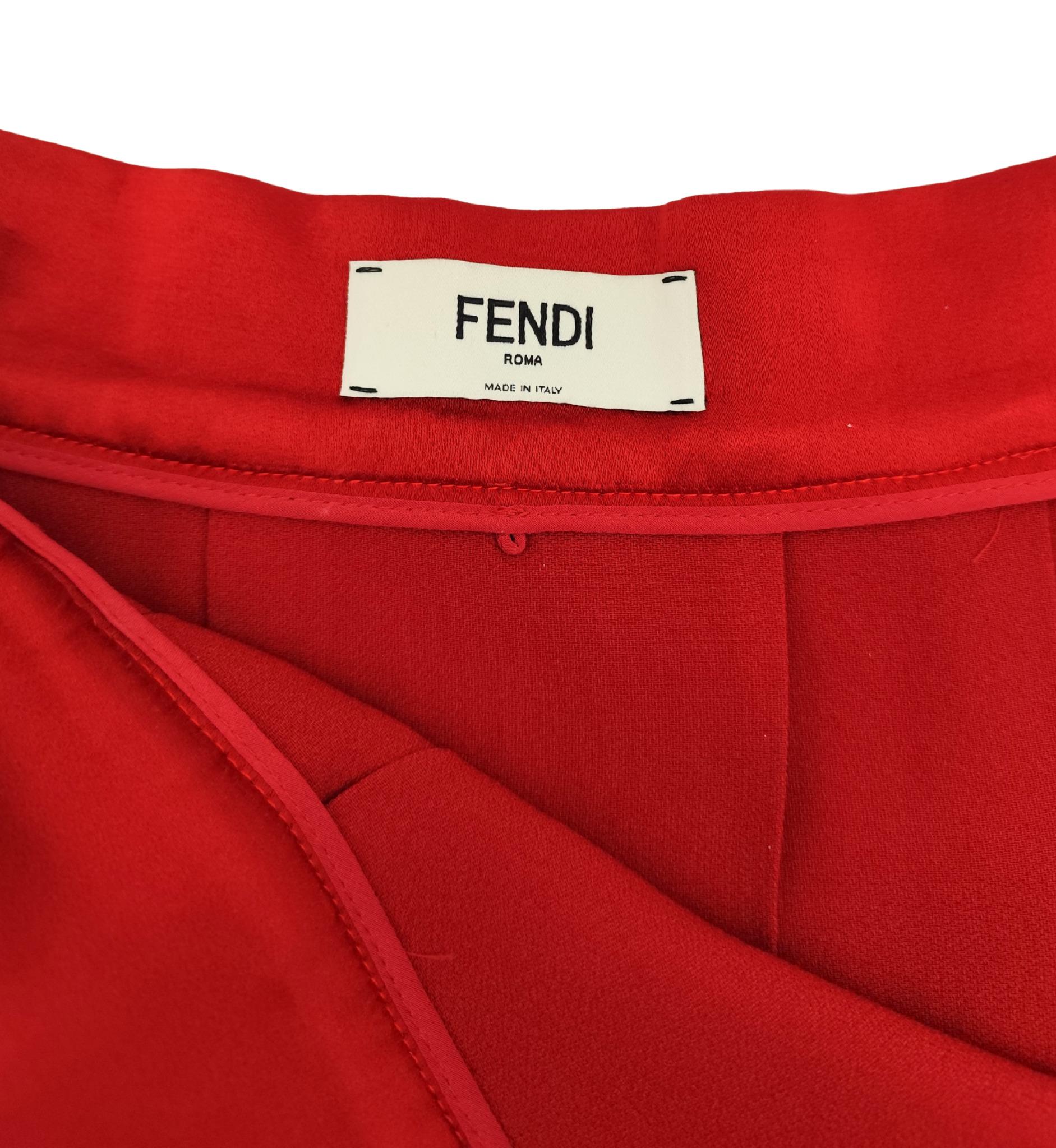 Gonna a pieghe rossa Fendi A/I 2017 in vendita 8
