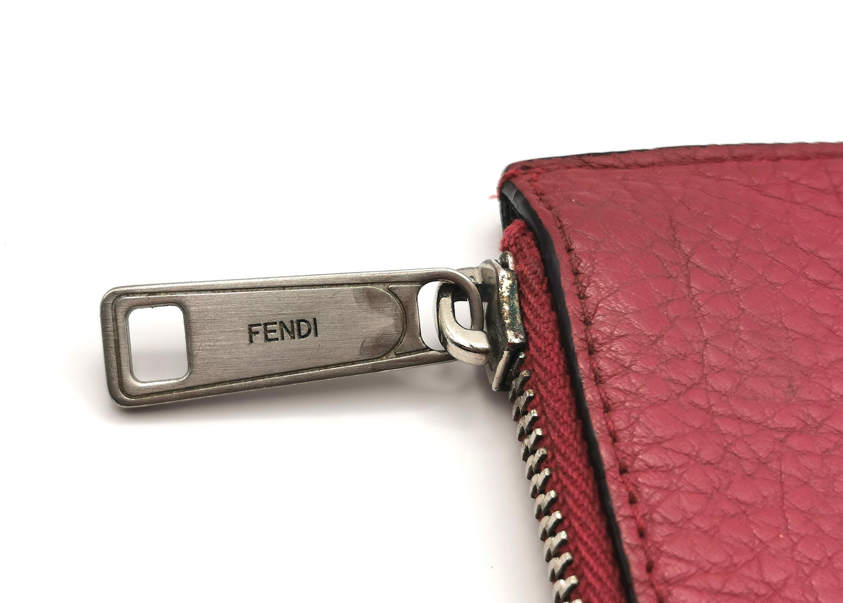 Bolso de mano Fendi Faces de piel roja, Cara enfadada, Sin palabras en venta 2
