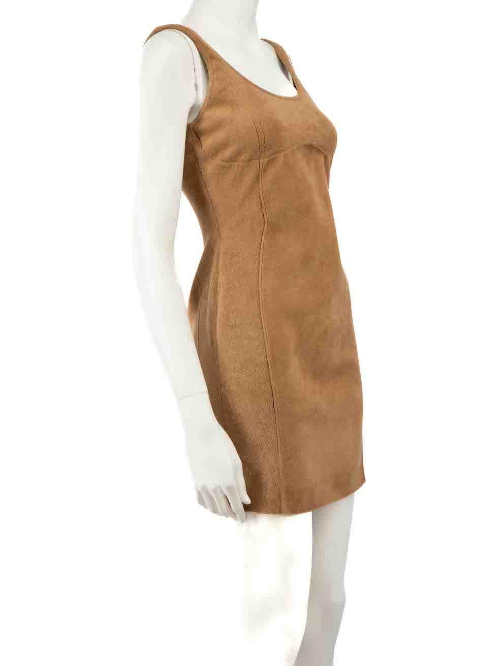 CONDITION is Very good. Hardly any visible wear to dress is evident on this used Fendi x Skims designer resale item.
 
 
 
 Details
 
 
 Fendi x Skims
 
 Brown
 
 Viscose
 
 Knit bodycon dress
 
 Figure hugging fit
 
 Sleeveless
 
 Round neck
 
