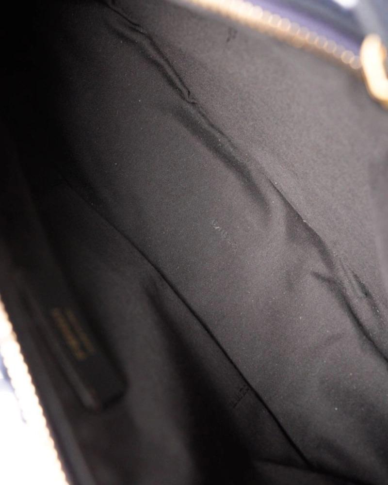Fendi Fendigraphy Hobo Small Fur Blue en vente 5