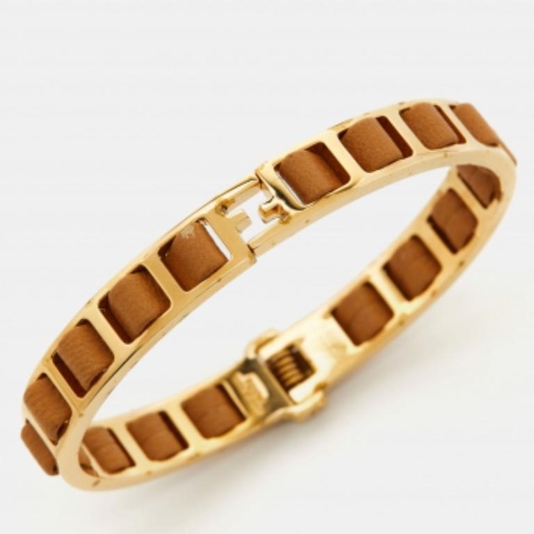 Fendi Fendista Goldfarbenes, braunes, geflochtenes Lederarmband im Zustand „Gut“ im Angebot in Dubai, Al Qouz 2