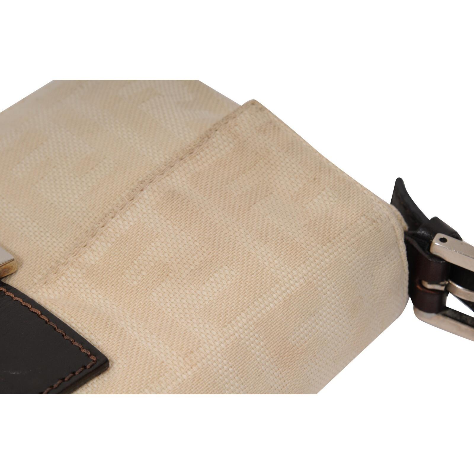 Fendi FF Logo Vintage Zucca Baguette Flap Umhängetasche Tan Braun Lederriemen im Angebot 5