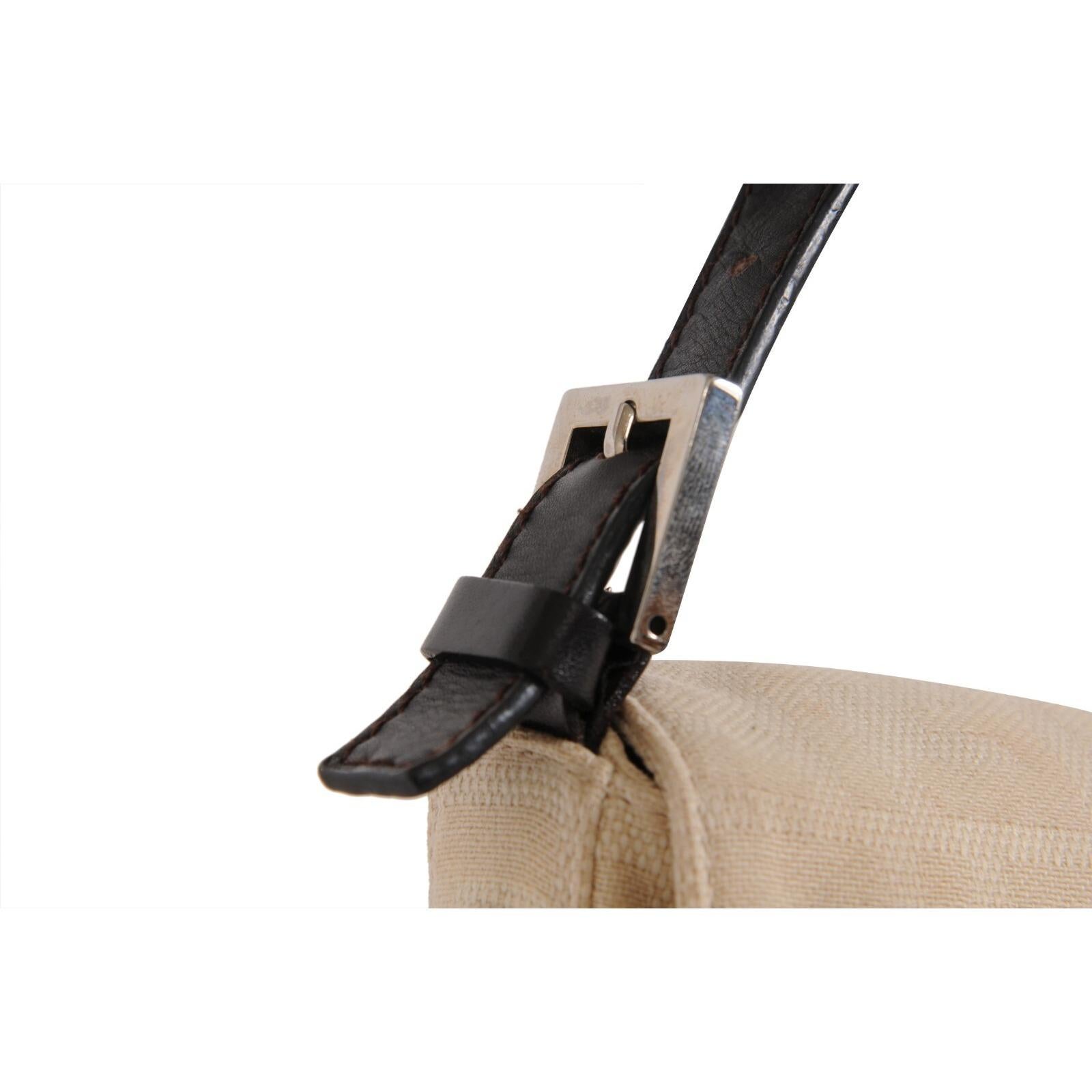 Fendi FF Logo Vintage Zucca Baguette Flap Umhängetasche Tan Braun Lederriemen im Zustand „Gut“ im Angebot in North Miami, FL
