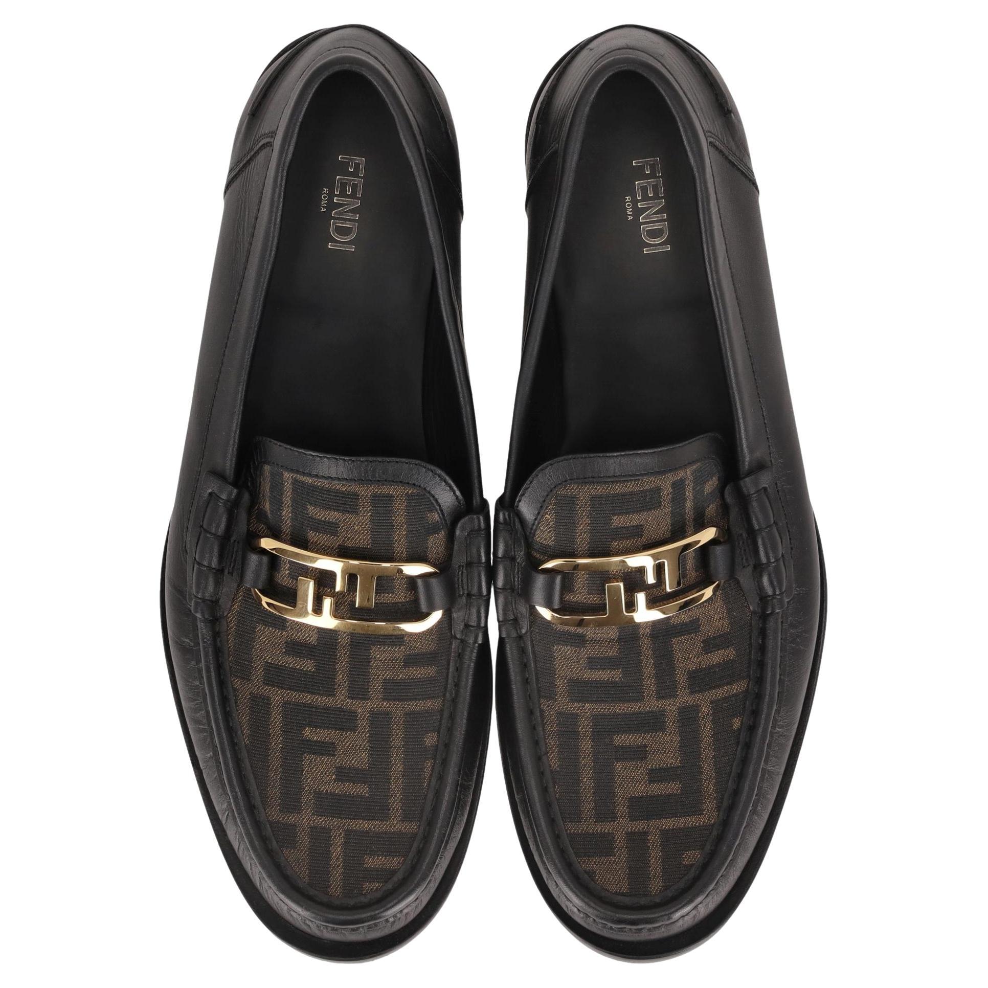 Fendi 
FF
 Monogram O
Lock Leather Loafers
