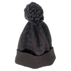 Sombrero pequeño Fendi FF Zucca Monograma FF-1118P-0006