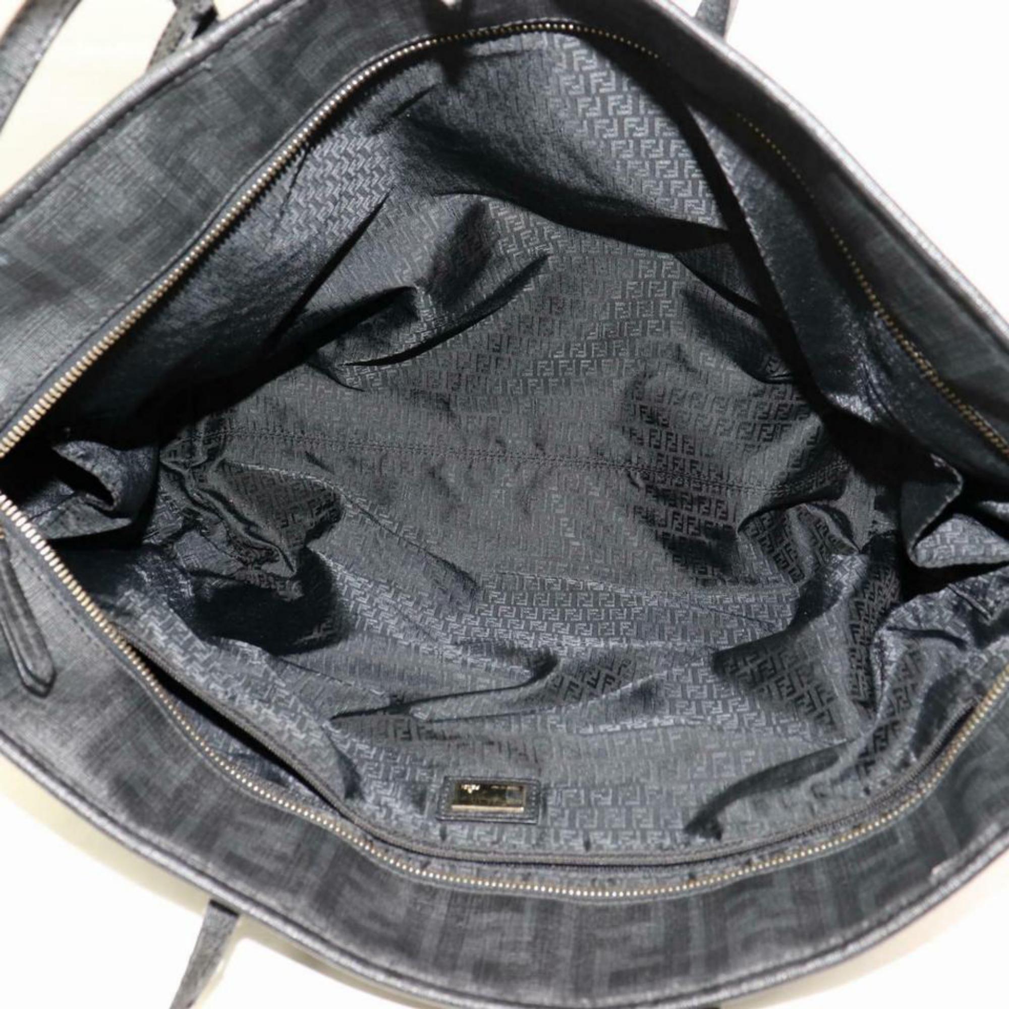 Fendi Ff Zucca Spalmati Forever Roll Shopper 870269 Black Coated Canvas Tote In Good Condition For Sale In Forest Hills, NY