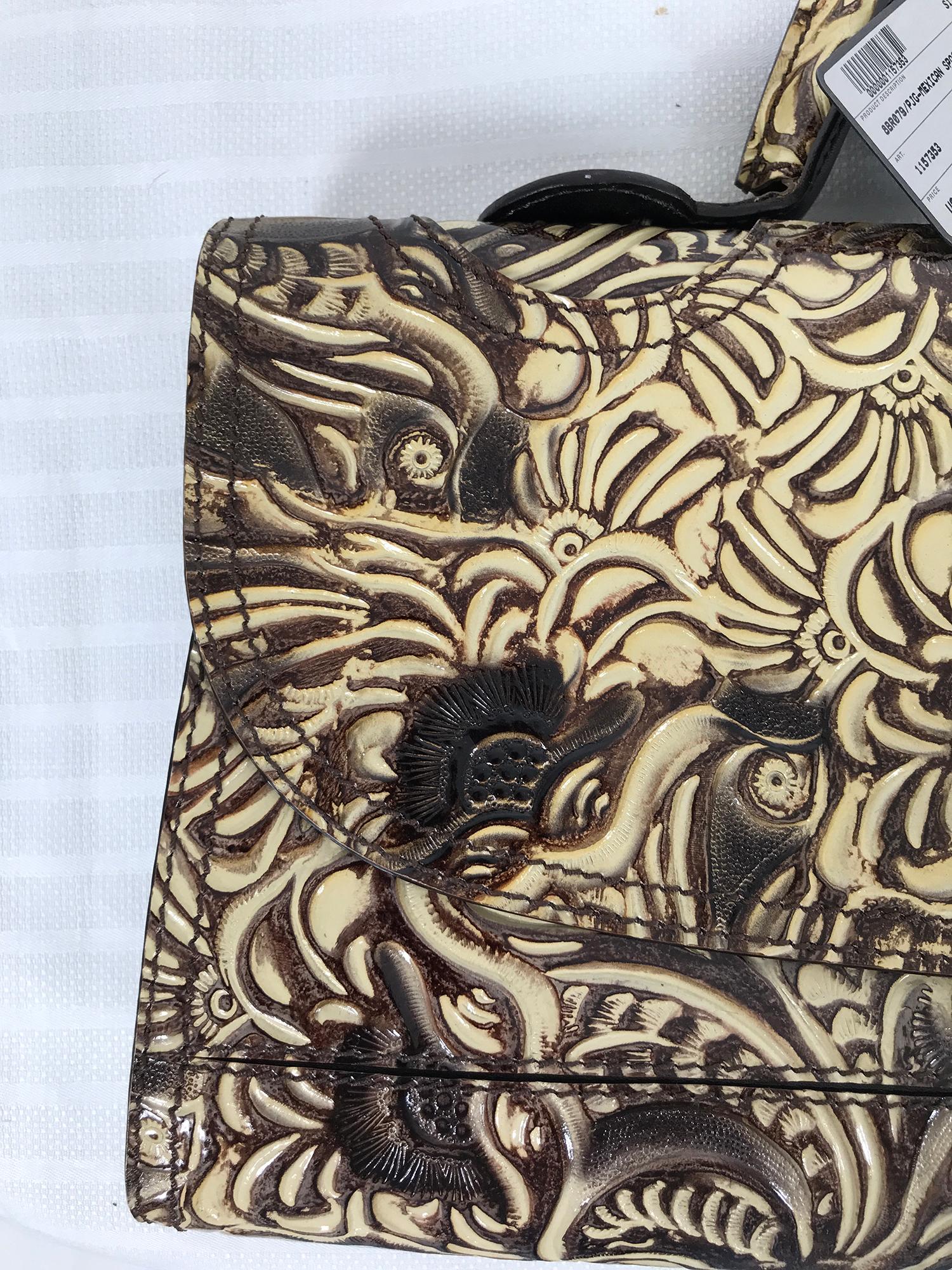 Fendi Flap Front Wide Brown & Cream Tooled leather Shoulder Bag Clutch 2