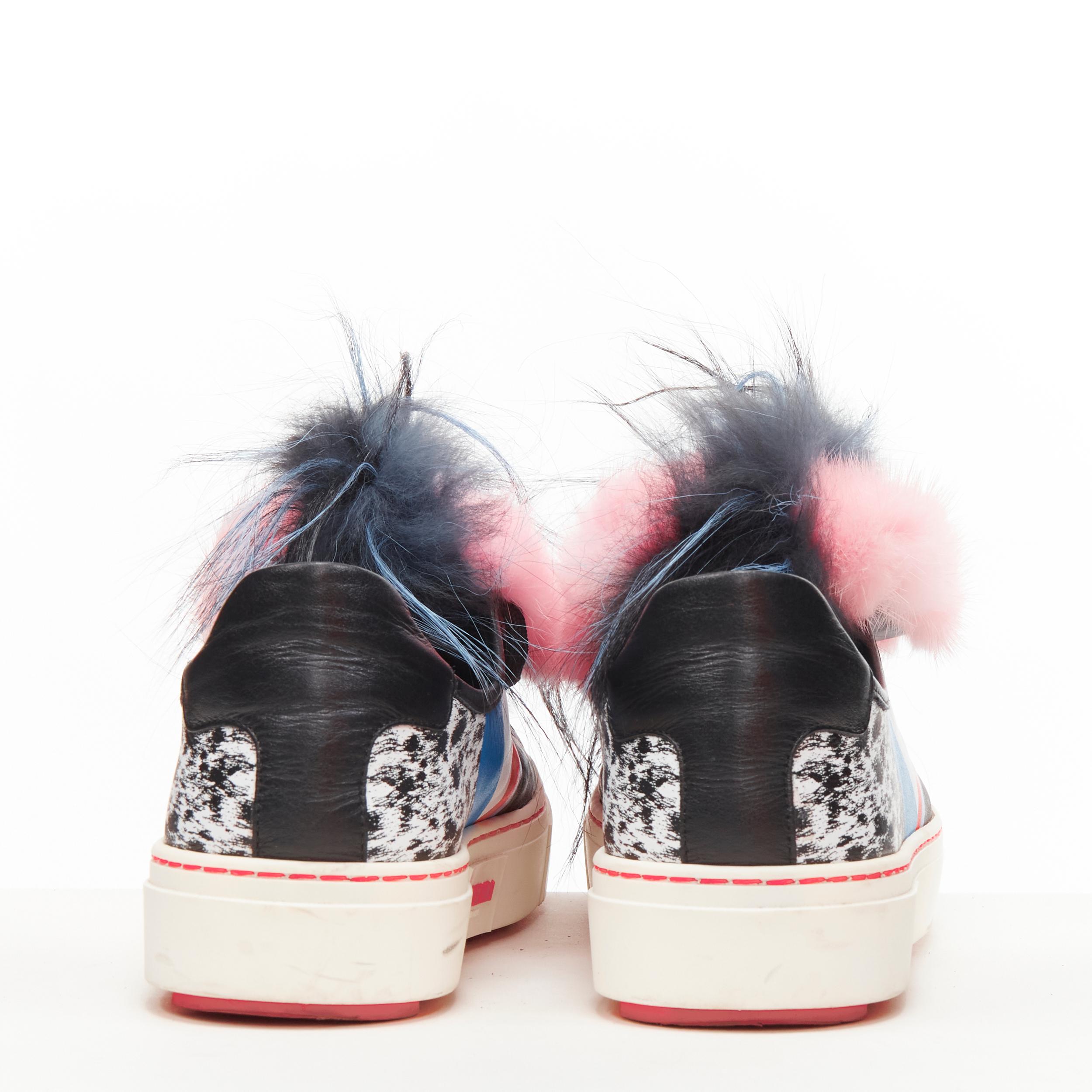 FENDI Flynn pink mohawk fur panel printed leather low top sneaker EU37 In Good Condition For Sale In Hong Kong, NT