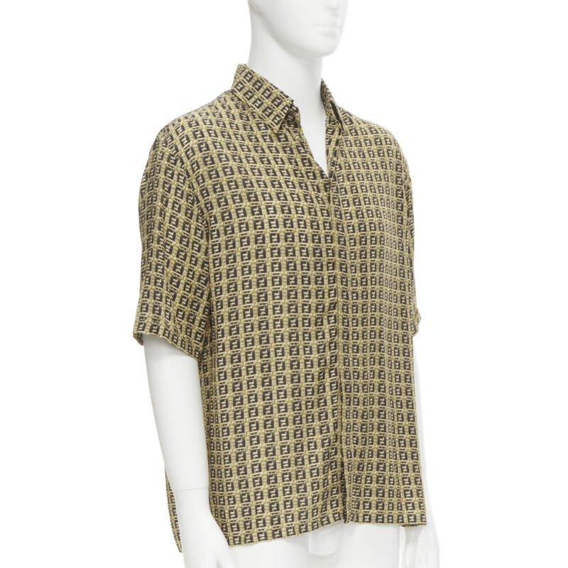 Marrone Fendi Forever Bamboo FF Zucca stampa intrecciata bowling camicia estiva EU39 M. in vendita