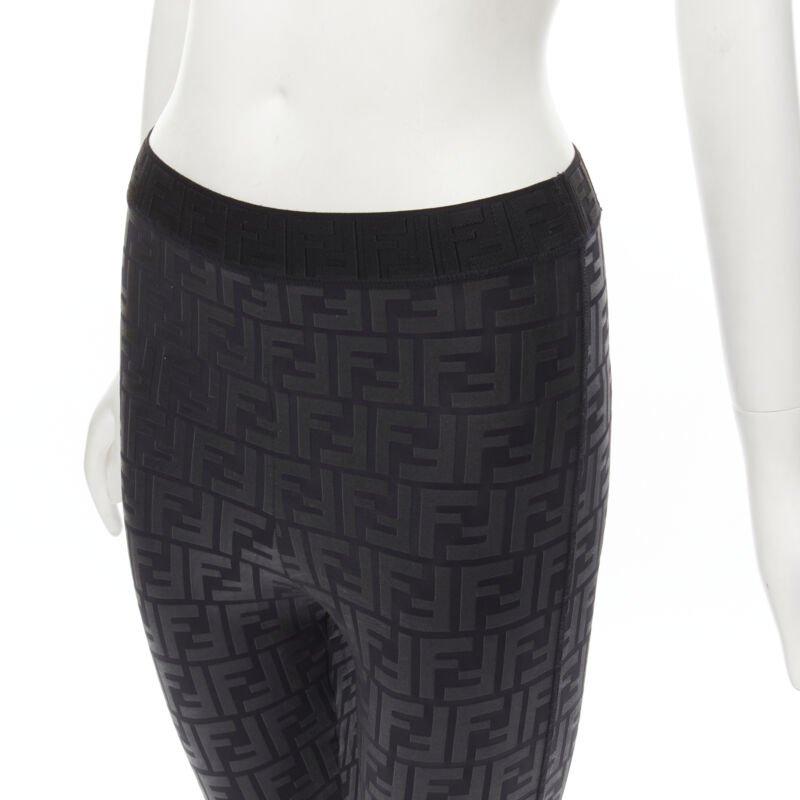 FENDI Forever FF Zucca monogramme noir soutien-gorge top legging pantalon XS en vente 3