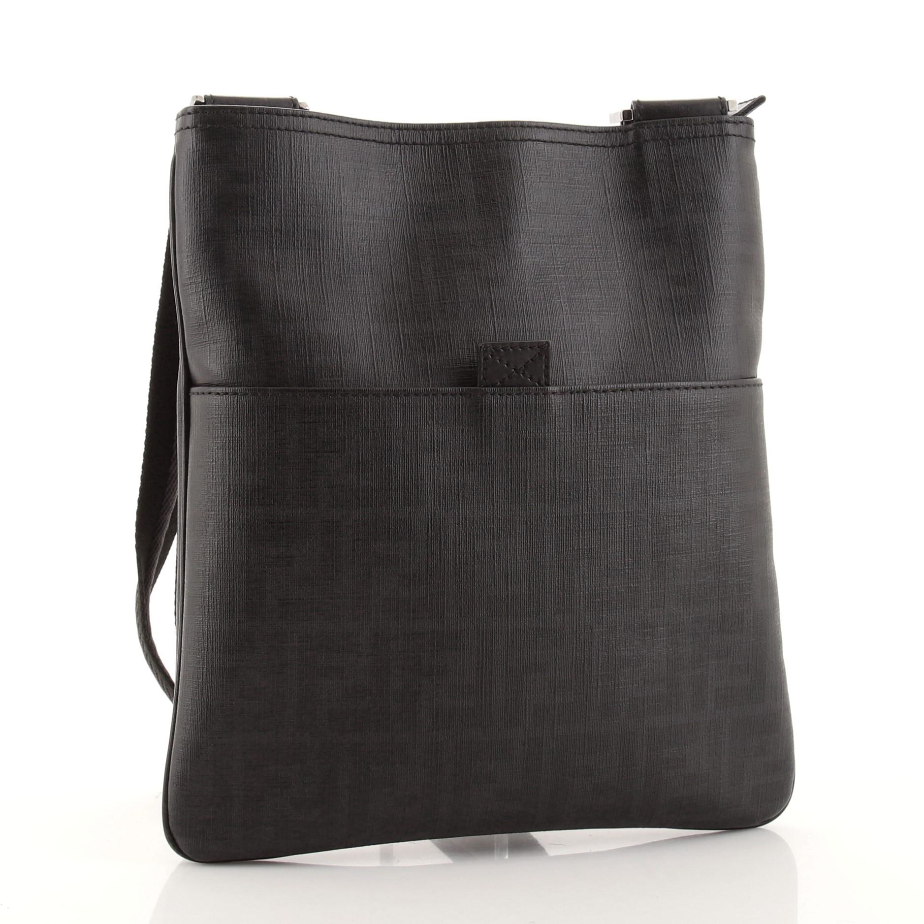 Fendi Front Pocket Messenger Bag Zucca aus beschichtetem Segeltuch Medium (Schwarz)