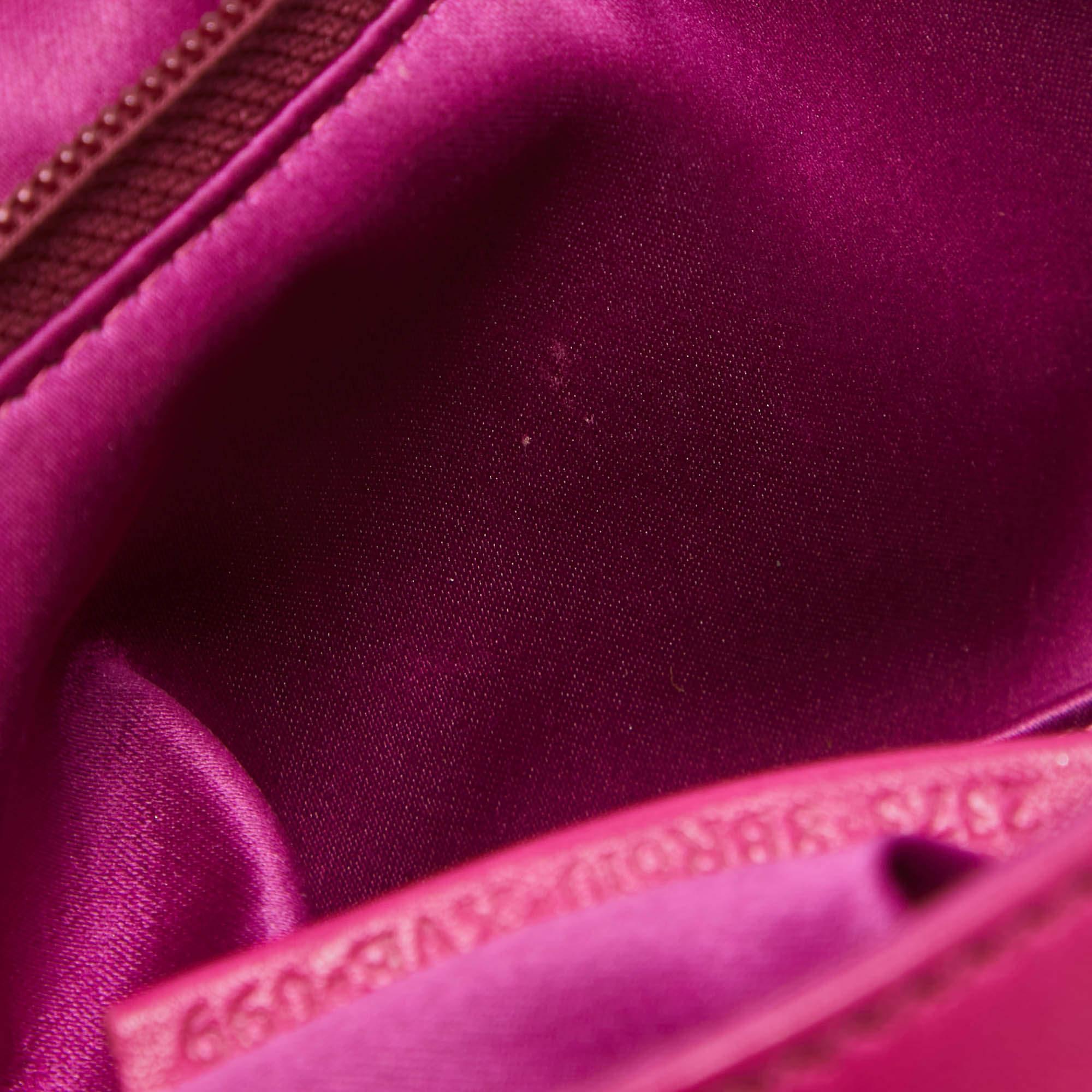 Fendi Fuchsia Leather Flap Shoulder Bag For Sale 5