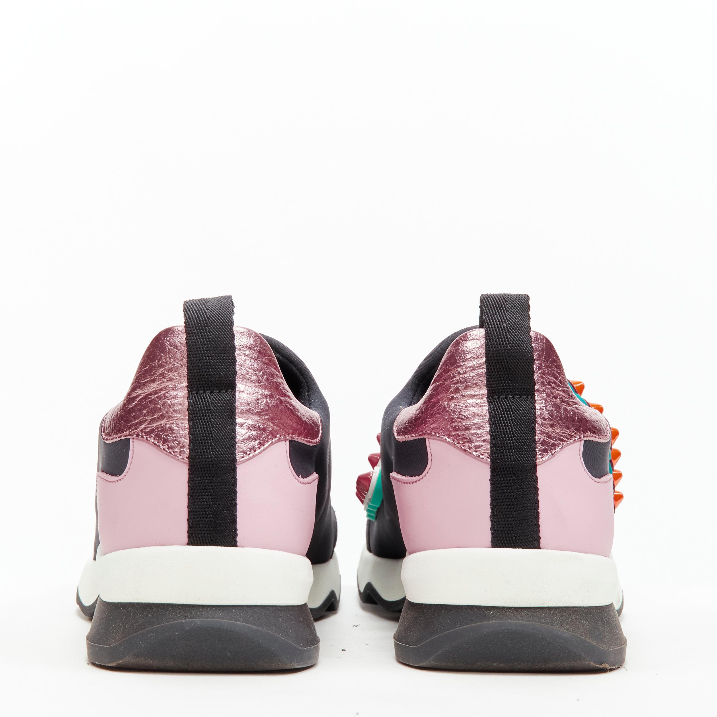 FENDI Fun Fair studded logo rubber applique black pink neoprene low sneaker EU36 In Excellent Condition For Sale In Hong Kong, NT