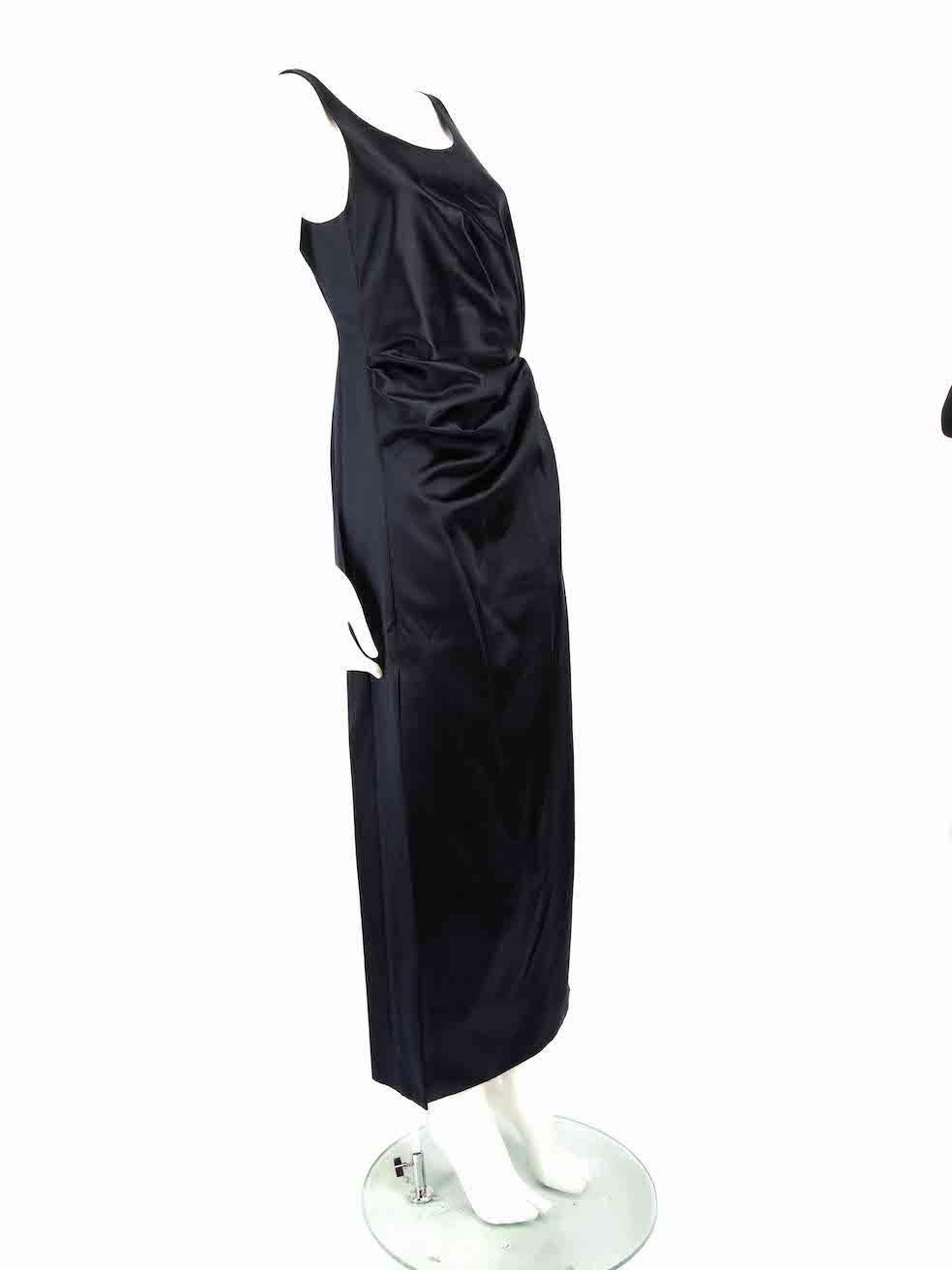 CONDITION is New with tags on this brand new Fendi designer item. This item comes with original packaging.
  
  
  
  Details
  
  
  Model: FDC837AM3Q F1M2F
  
  Season: FW23
  
  Navy
  
  Cotton
  
  Skirt
  
  Maxi
  
  Sleeveless
  
  Front