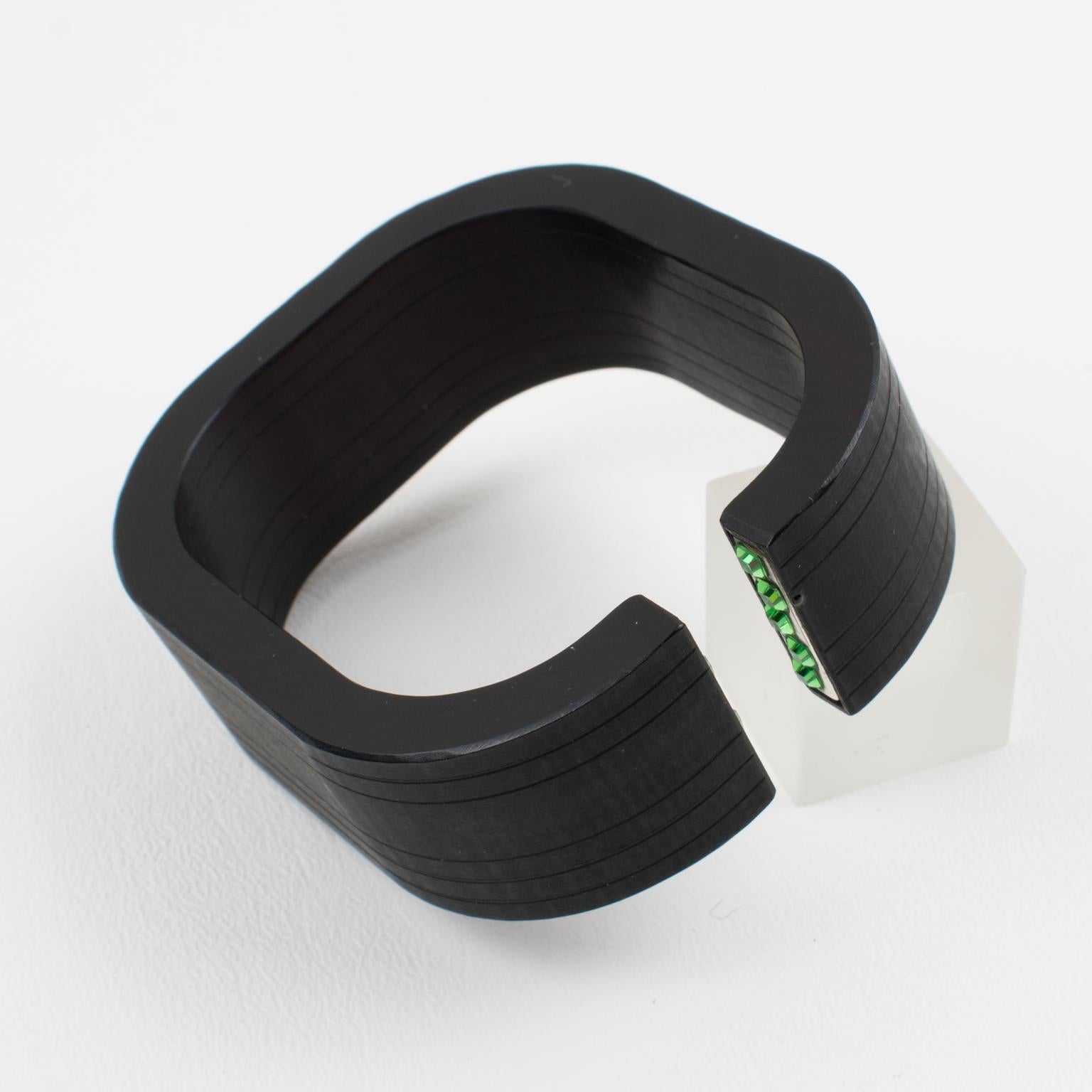 Modern Fendi Geometric Black Resin Acrylic Cuff Bracelet For Sale
