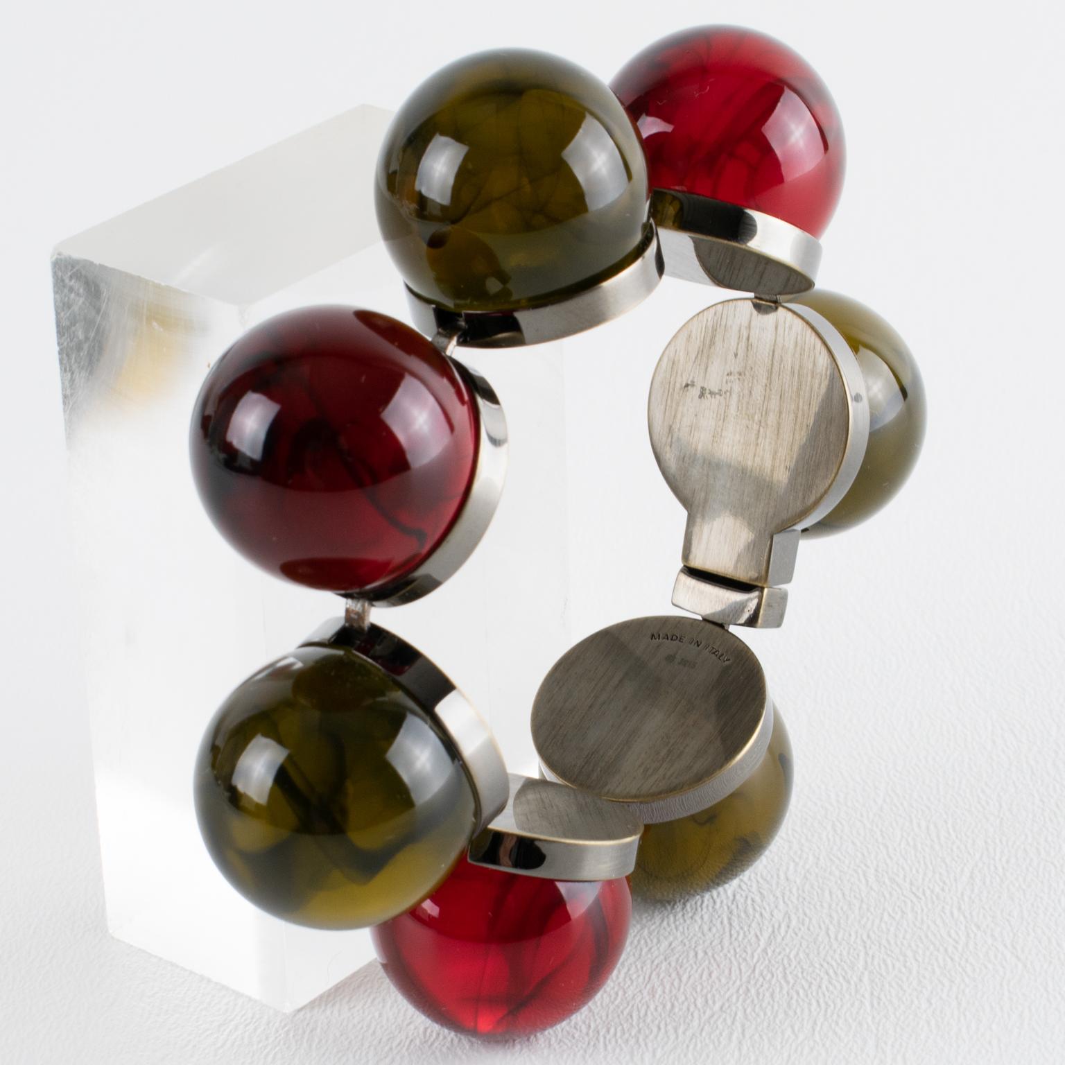 Pulsera de eslabones de resina acrílica y bronce de cañón con burbujas geométricas Fendi en caja en venta 2