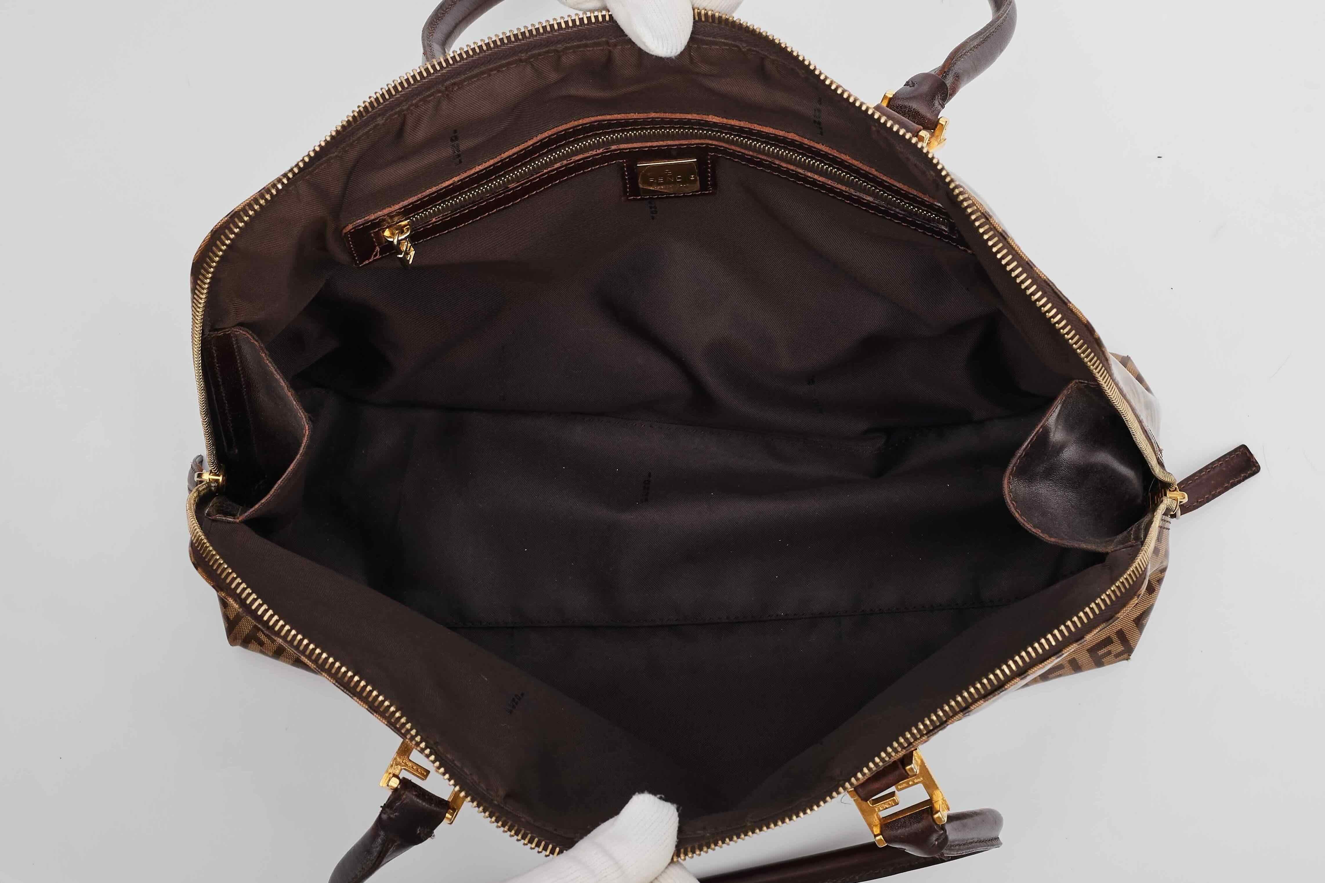 Fendi Glazed Leather FF Zucchino Tote Bag For Sale 1