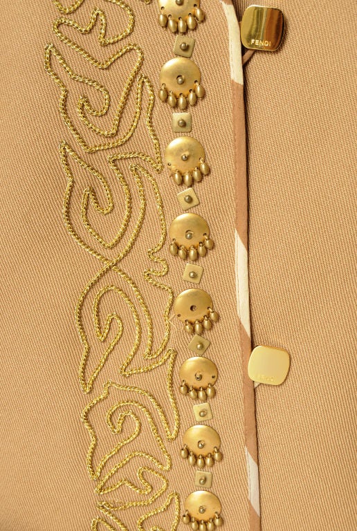 Coates con perline dorate e ricami in soutache dorate In condizioni ottime in vendita a New Hope, PA