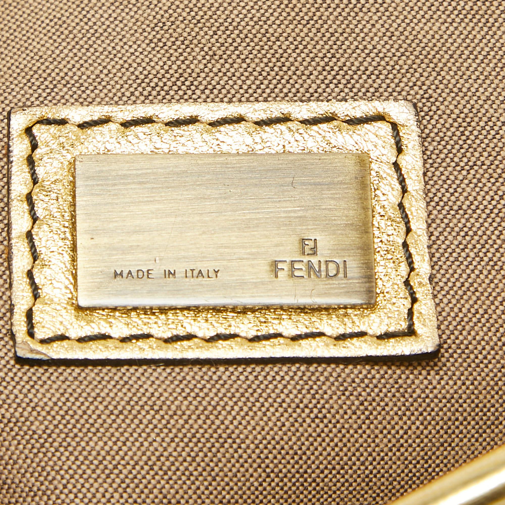 Fendi Gold/Beige Canvas and Patent Leather B Shoulder Bag For Sale 9