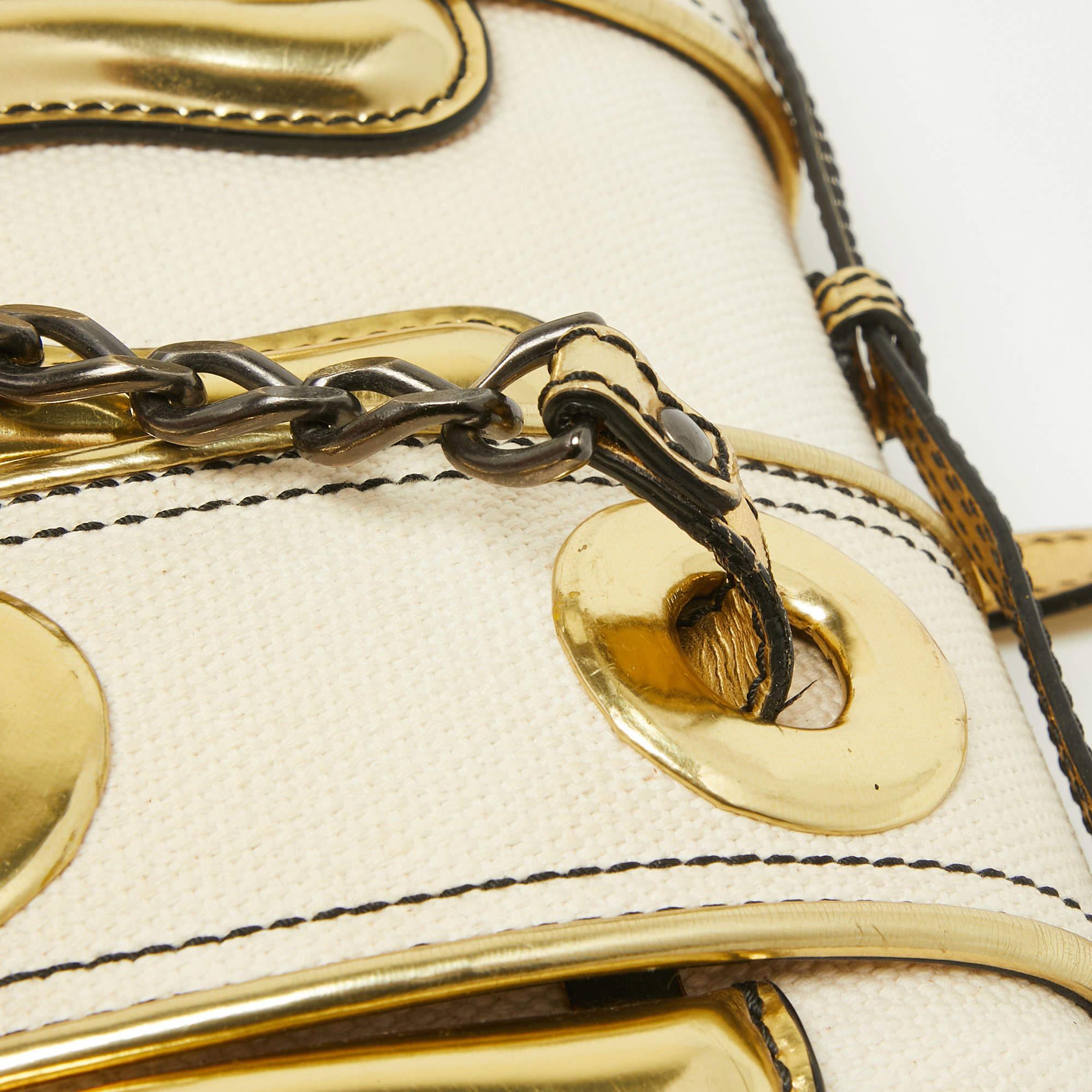 Fendi Gold/Beige Canvas and Patent Leather B Shoulder Bag For Sale 11