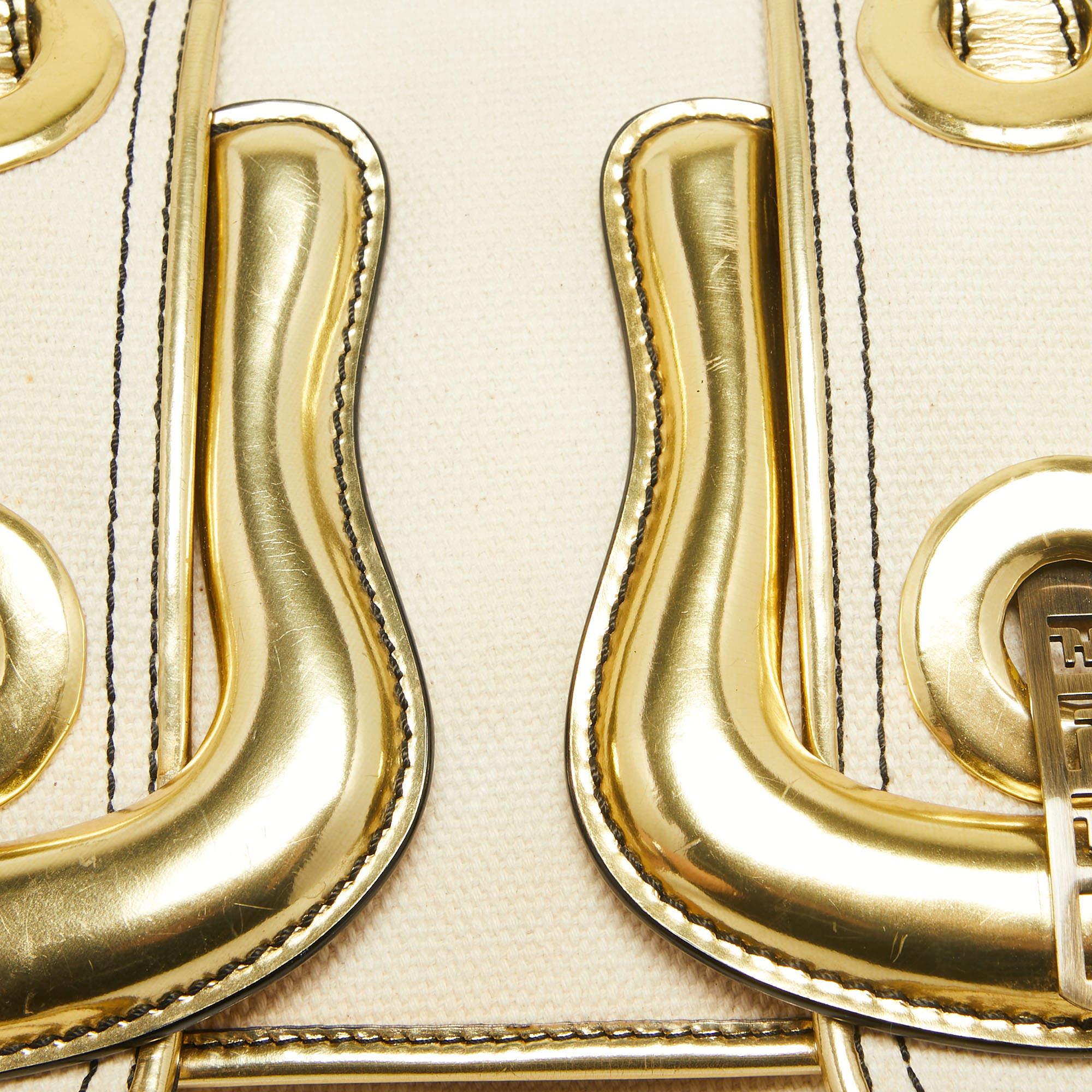 Fendi Gold/Beige Canvas and Patent Leather B Shoulder Bag For Sale 5