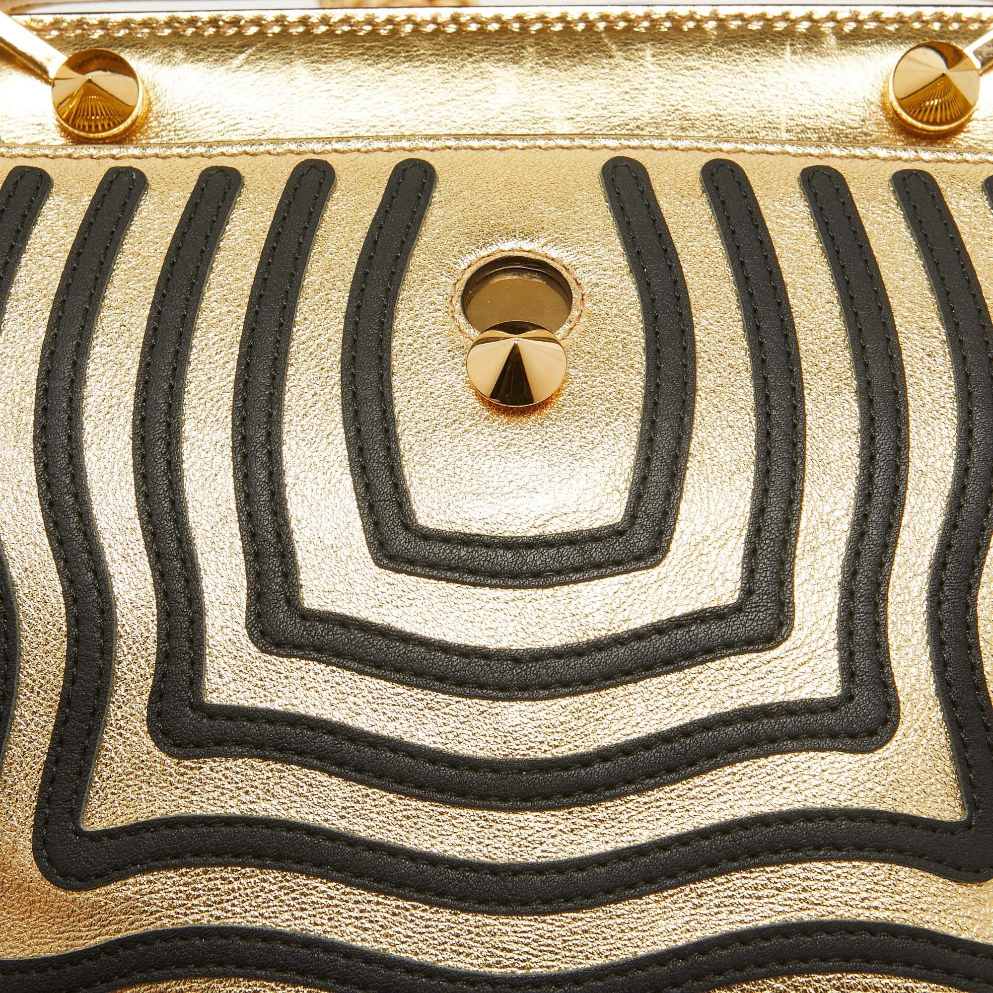 Fendi Gold/Black Leather Small Gold Edition Dotcom Click Top Handle Bag en vente 9