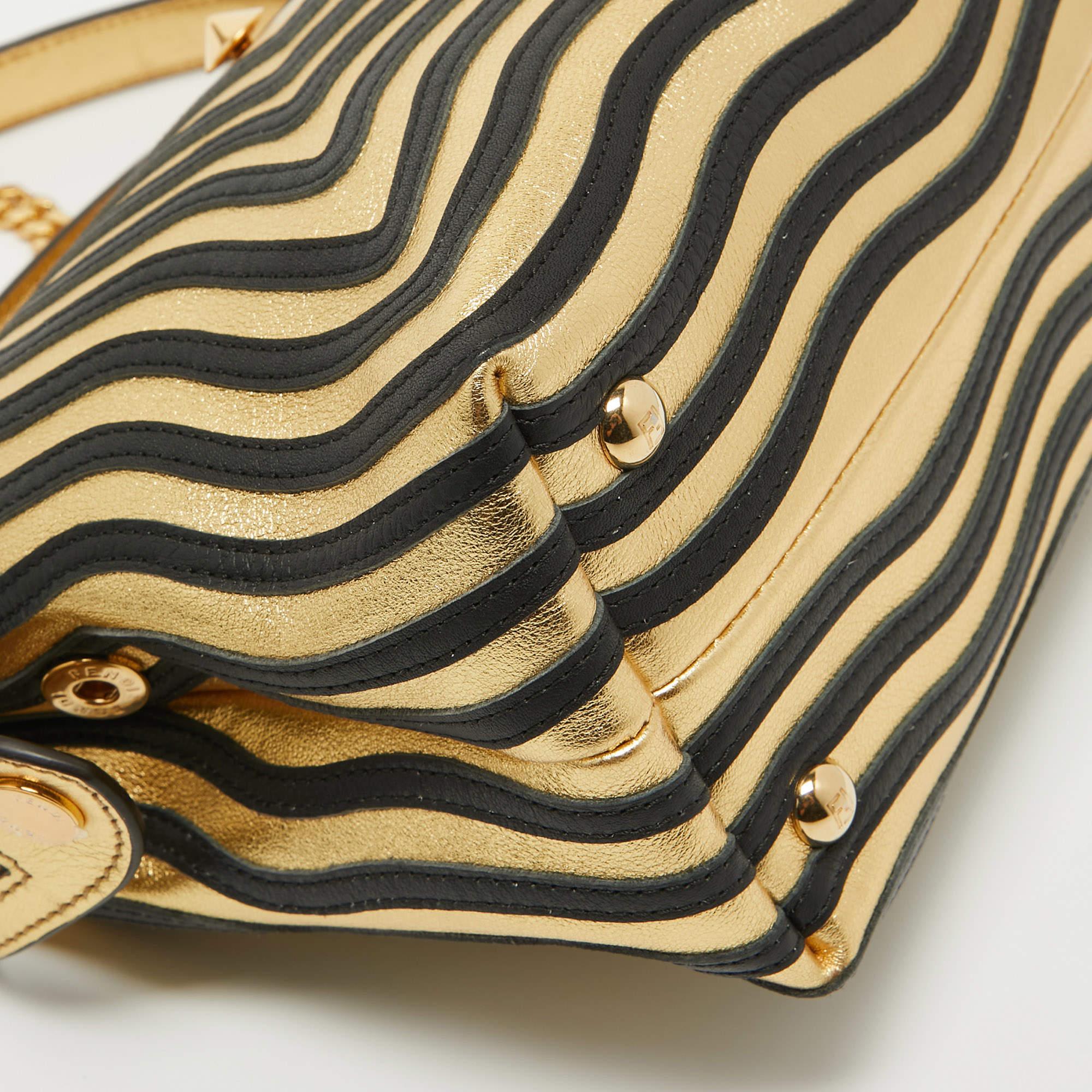 Fendi Gold/Black Leather Small Gold Edition Dotcom Click Top Handle Bag Pour femmes en vente