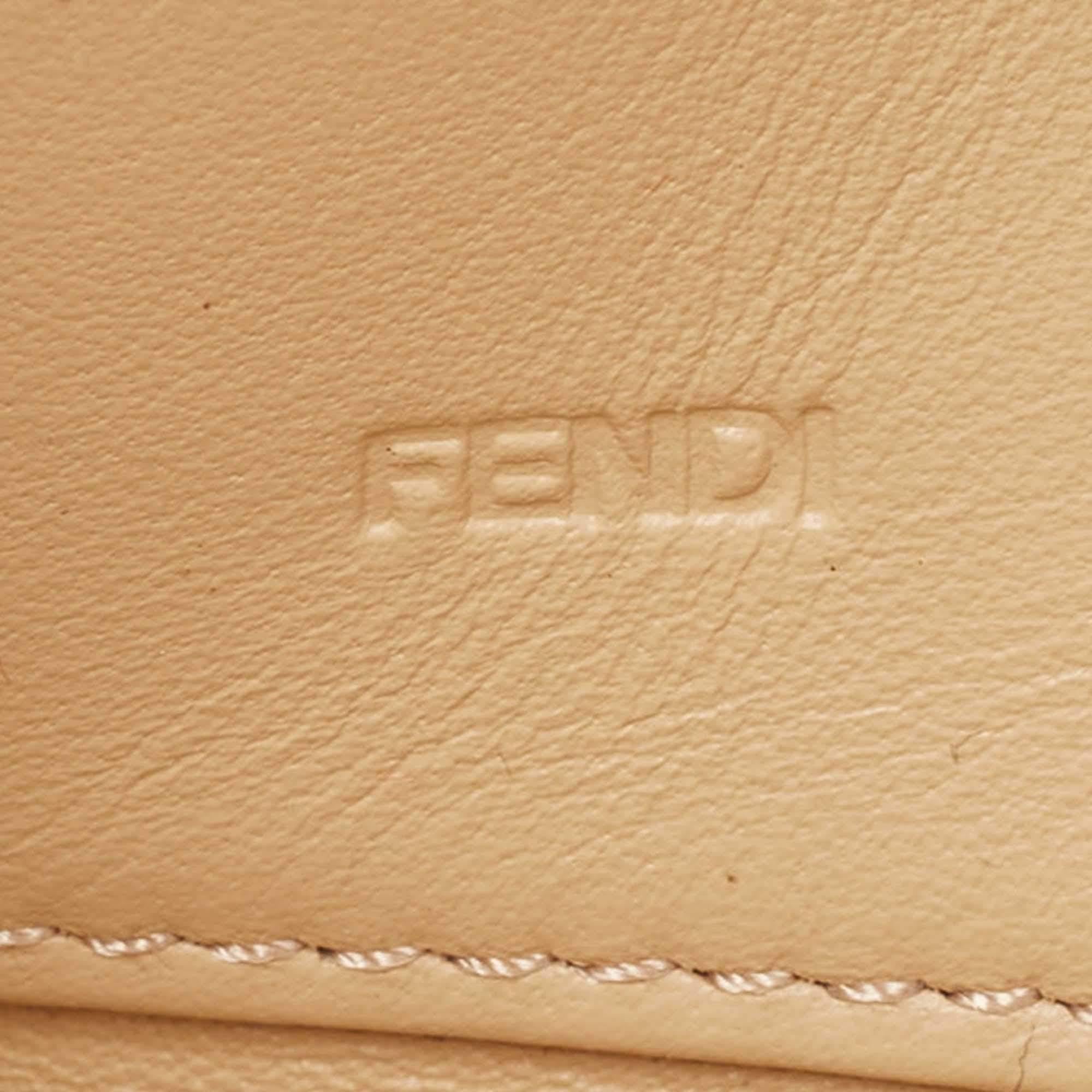 Fendi Gold Embossed Patent Leather Fendilicious Continental Wallet For Sale 3