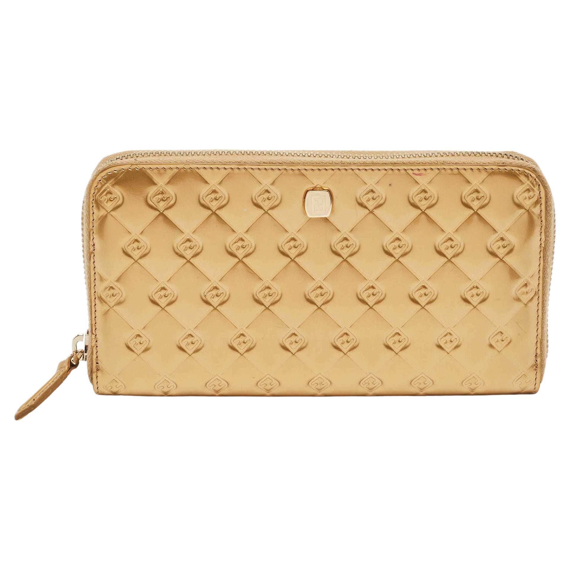 Fendi Gold Embossed Patent Leather Fendilicious Continental Wallet For Sale