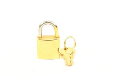 Fendi Gold FF Logo Lock and Key Set Bag Charm Cadena Padlock s214f85