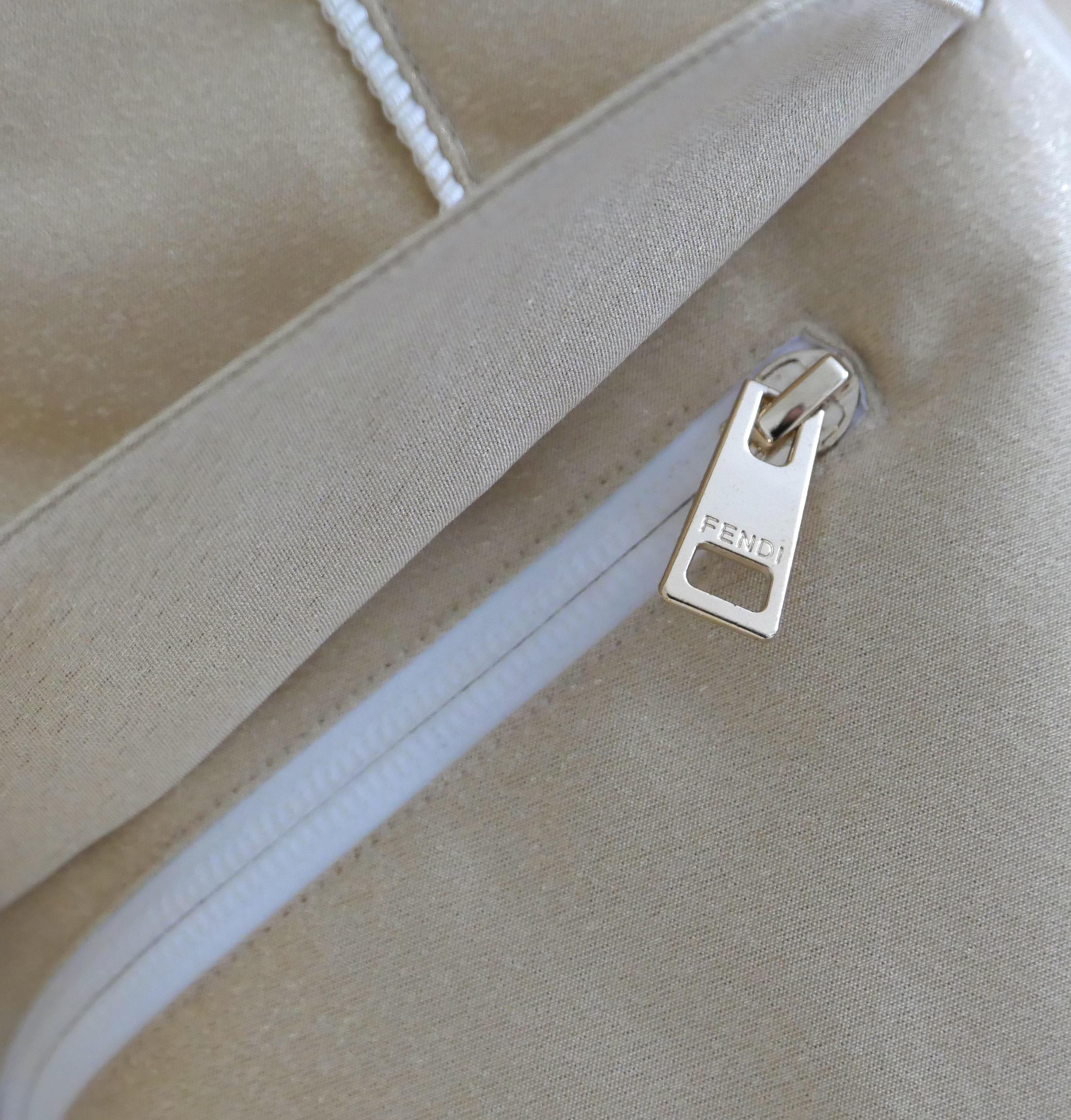 Giacca da sci Fendi in lurex dorato in vendita 6