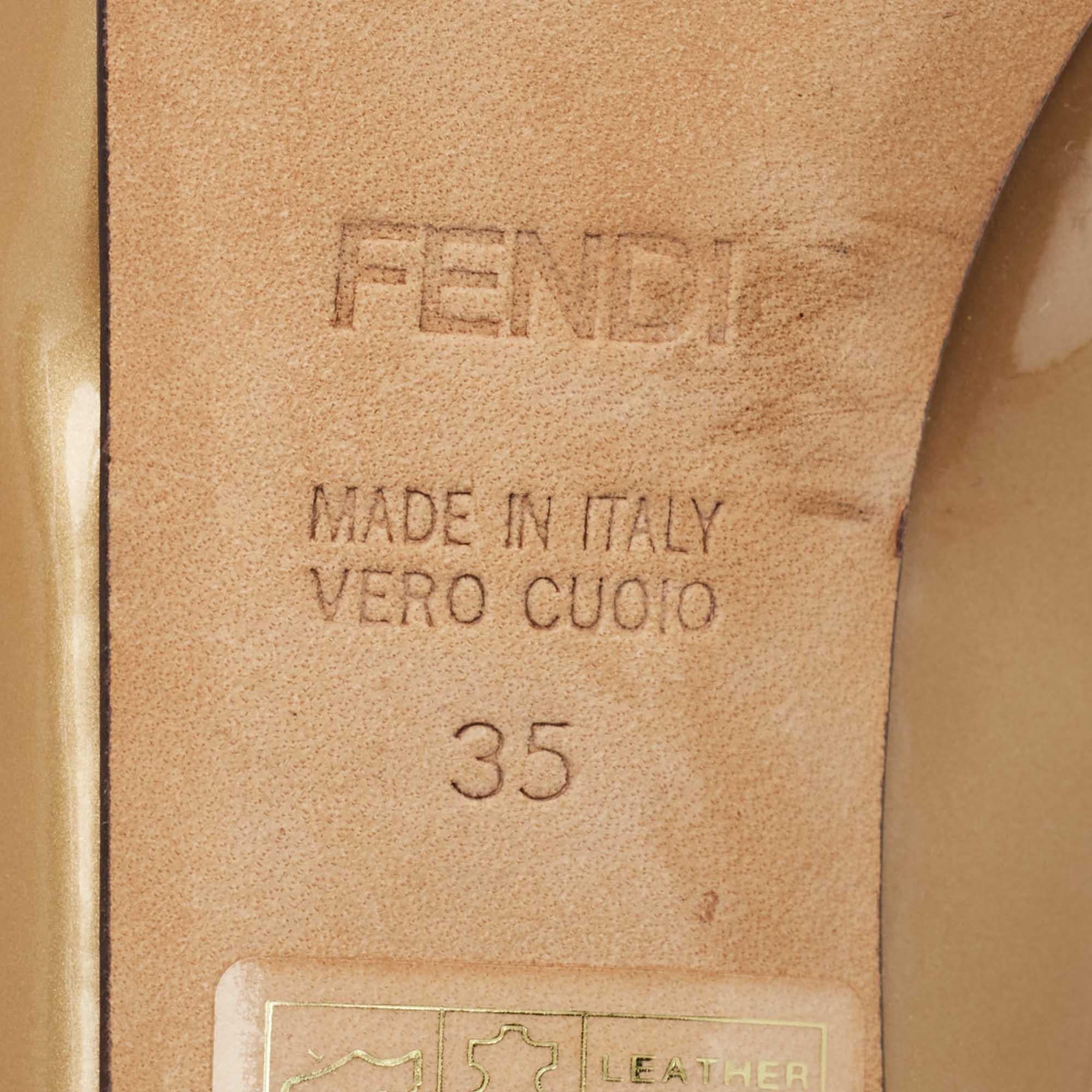Fendi Gold Patent Leather Platform Round Toe Pumps Size 35 For Sale 3