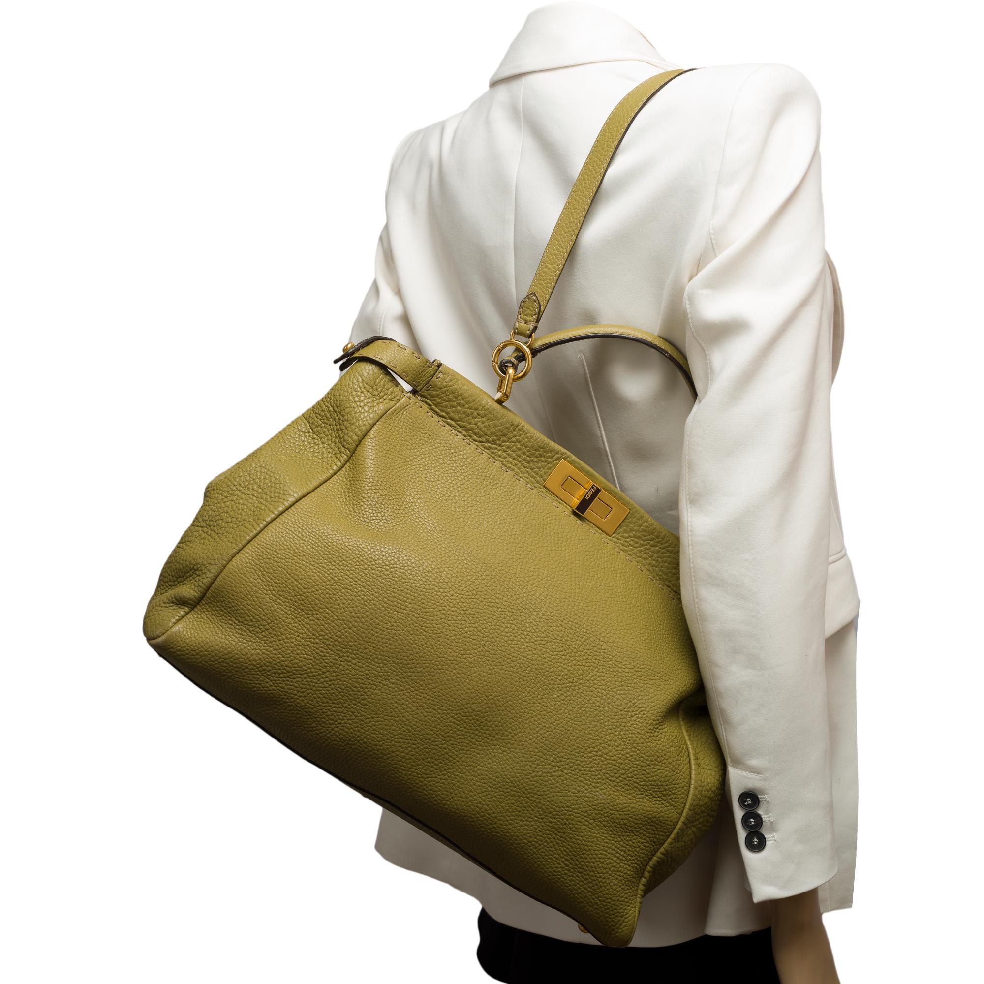Fendi Grand Modele Peekaboo handbag strap in Olive Green calf leather, GHW For Sale 9
