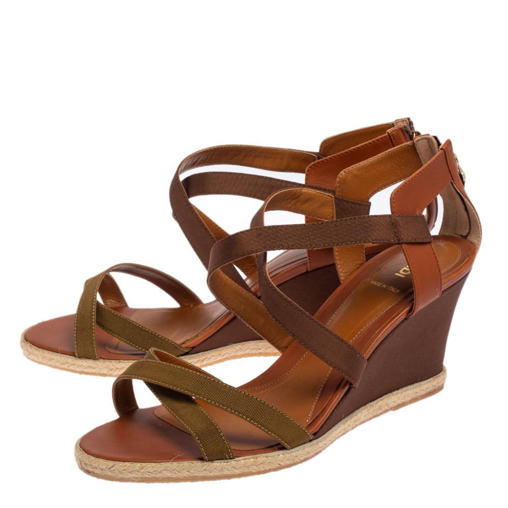 Women's Fendi Green/Brown Leather and Fabric Criss Cross Wedge Sandals Size 42