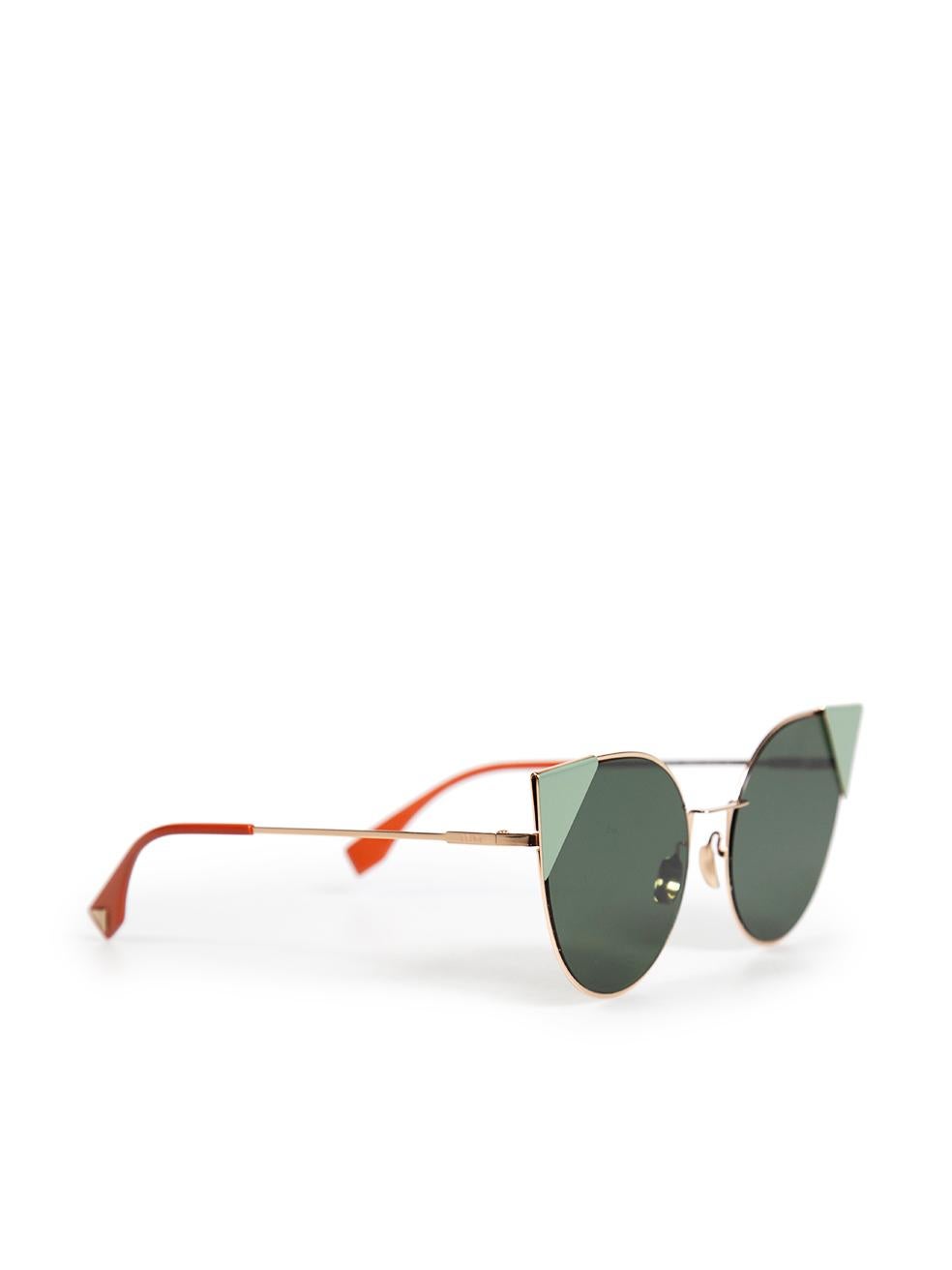 CONDITION is Very good. Minimal wear to the sunglasses is evident, there are scratches on the right lens and on the tips of the arms of this used Fendi designer resale item. This item comes with the original case.
 
 
 
 Details
 
 
 Green
 
 Metal
