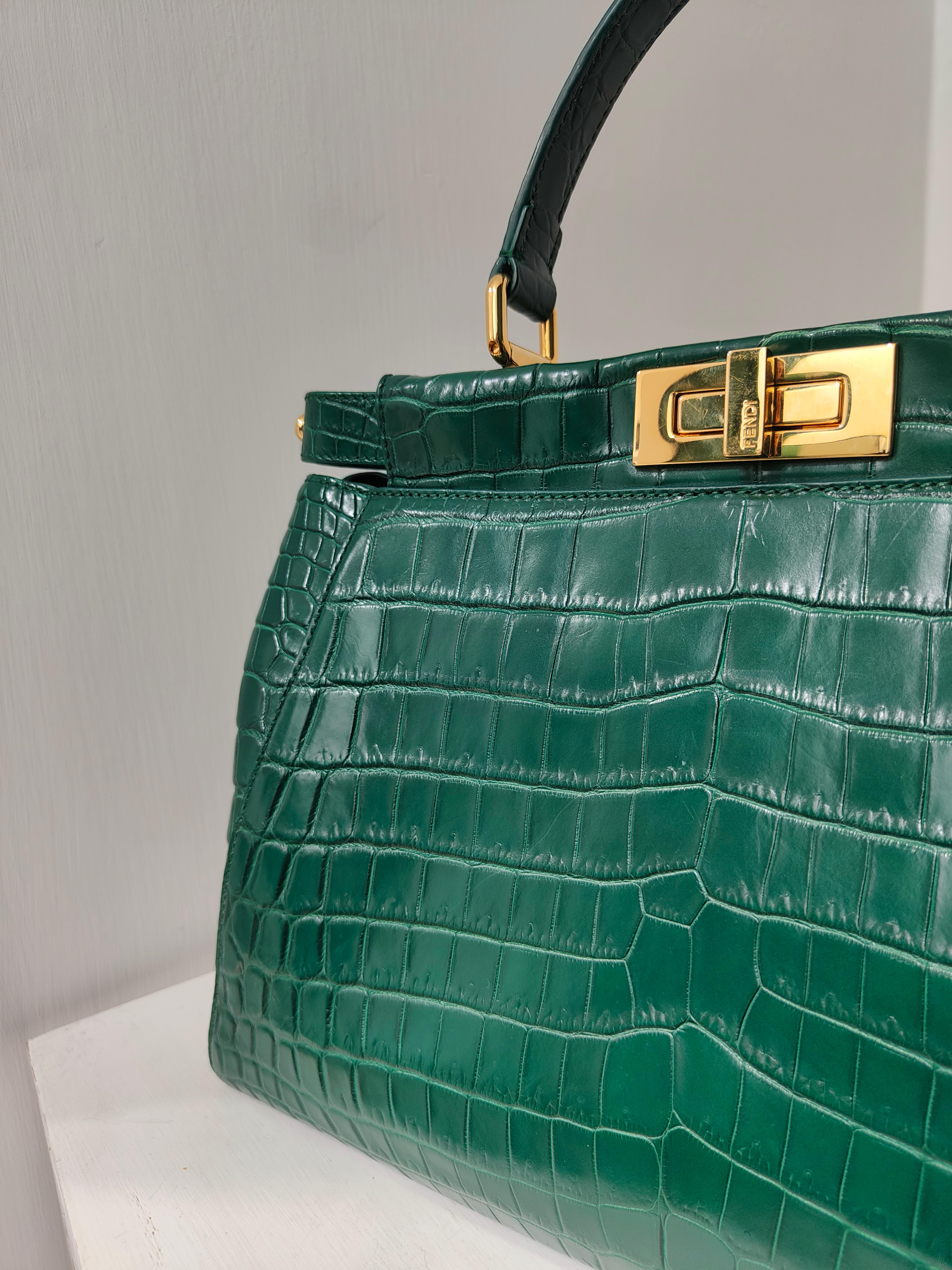 Fendi green Emerald croco leather Peekaboo shoulder bag / handle bag For Sale 1