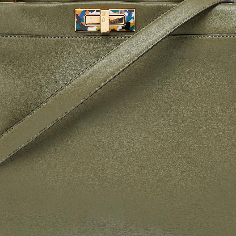 Fendi Green Leather Peekaboo Top Handle Bag 3