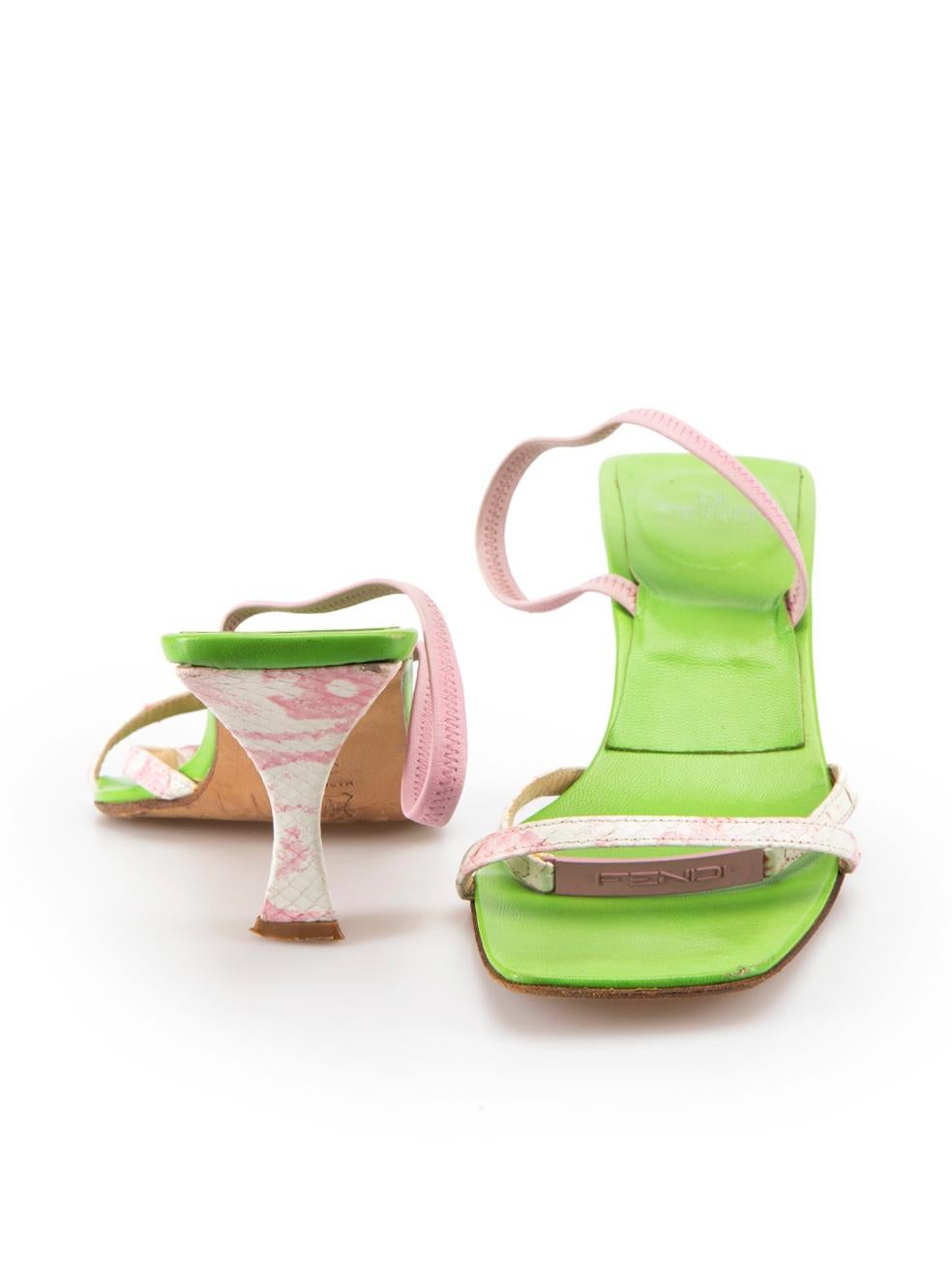 Beige Sandales à talons en cuir de serpent vert Fendi, taille IT 36,5 en vente