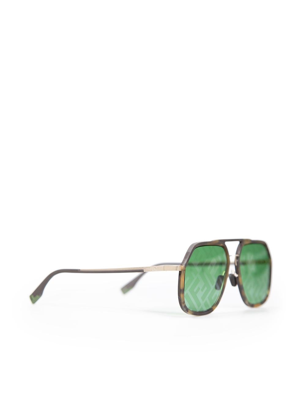 Fendi Green Mirror Navigator Sunglasses In New Condition For Sale In London, GB