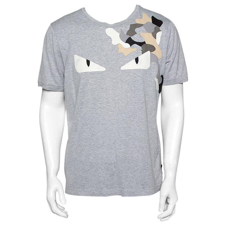 Fendi Grey Cotton Monster Eyes Leather Patch Detail Crewneck T-Shirt XXL  For Sale at 1stDibs