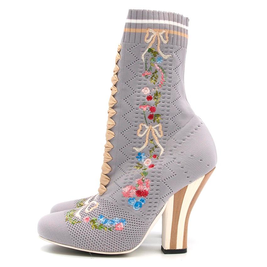 Fendi Grey Embroidered Stretch Knit Ankle Boots US 5.5 In Good Condition In London, GB