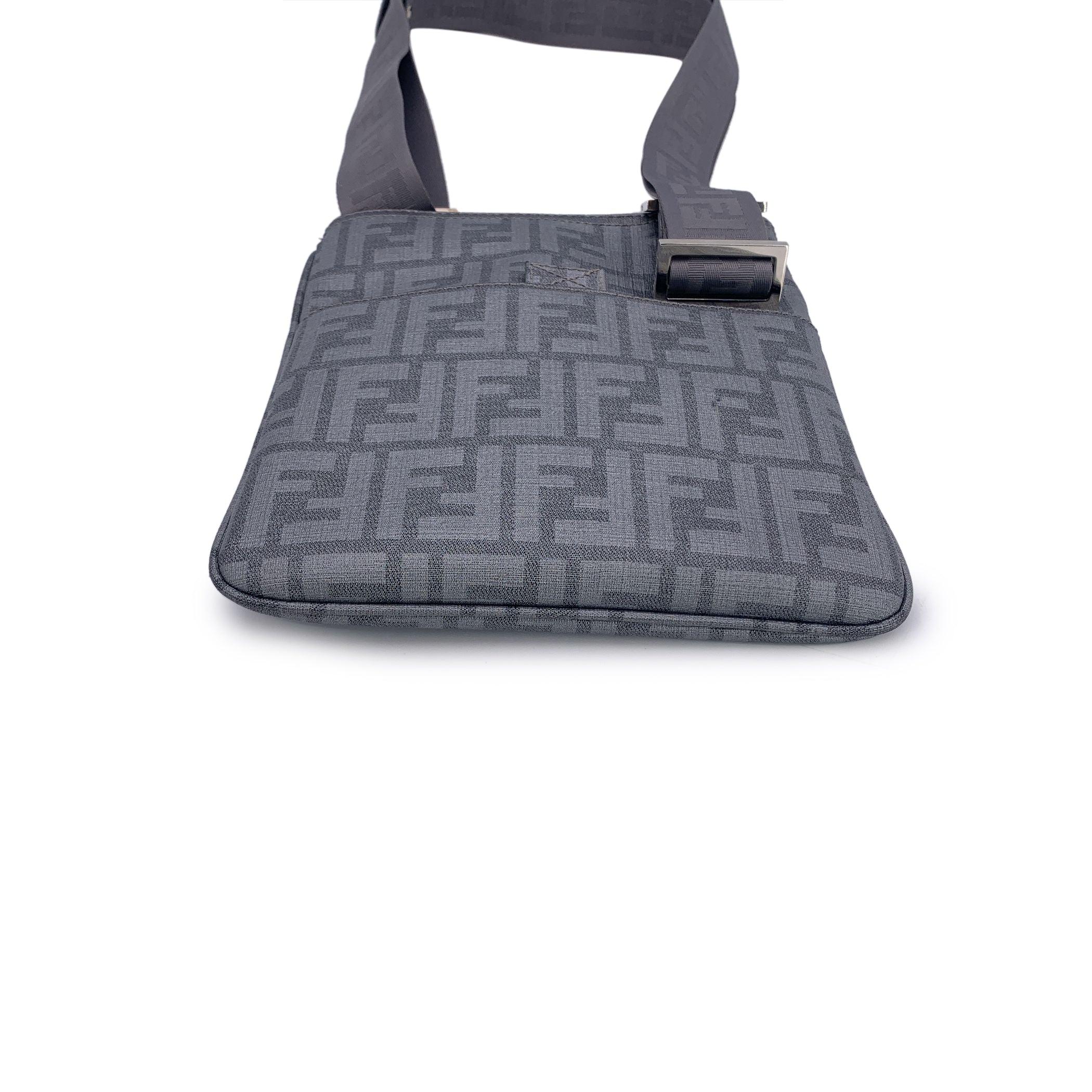 Fendi Grey FF Zucca Canvas Unisex Crossbody Messenger Bag In Excellent Condition For Sale In Rome, Rome