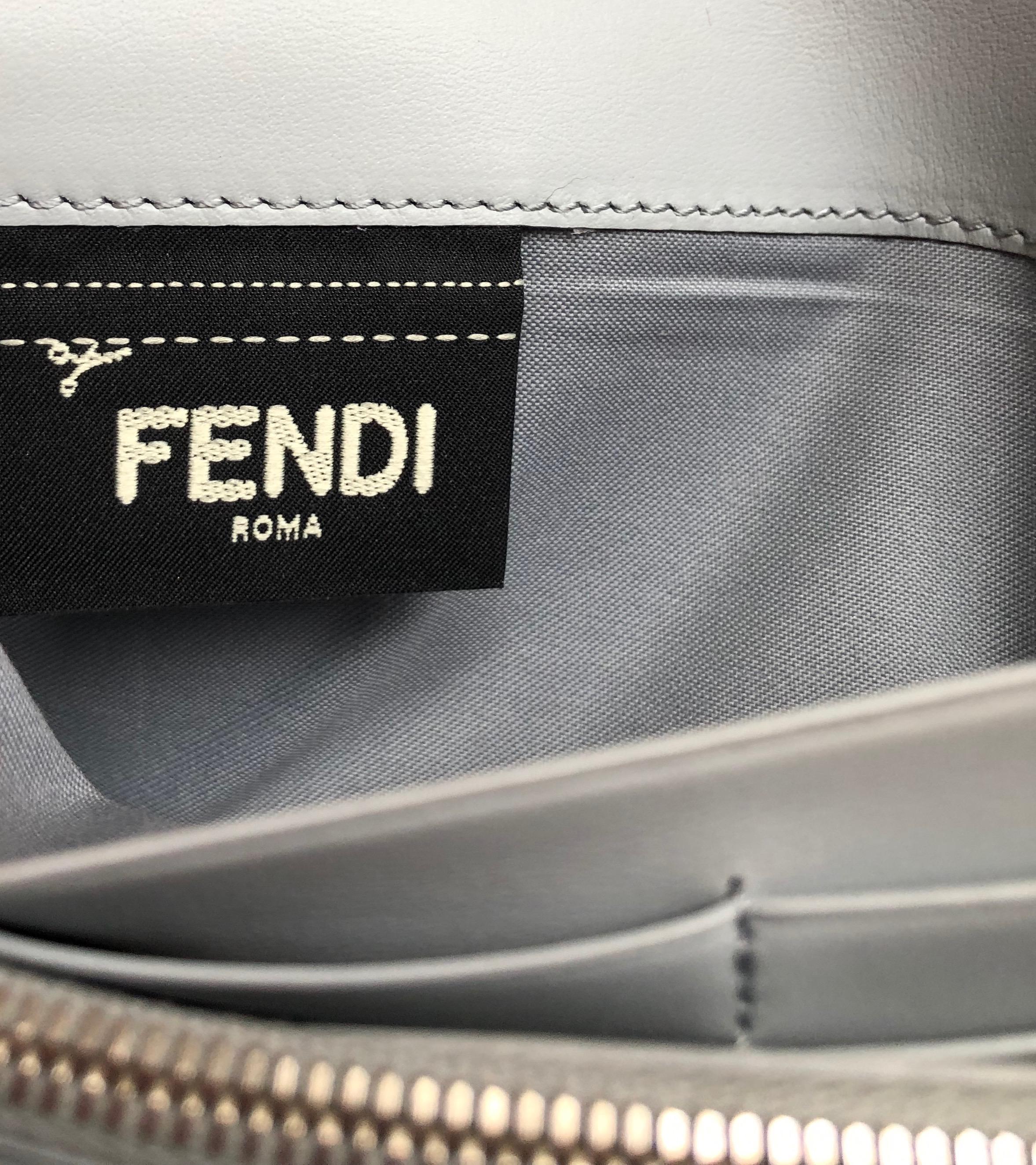 Fendi Grey Fun Fair Wallet on Chain Bag In Excellent Condition In Geneva, CH