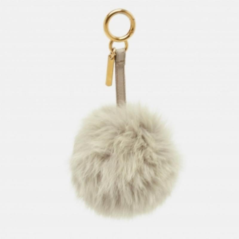 Fendi Grau Pelz und Leder Pom Pom Tasche Charme (Beige) im Angebot