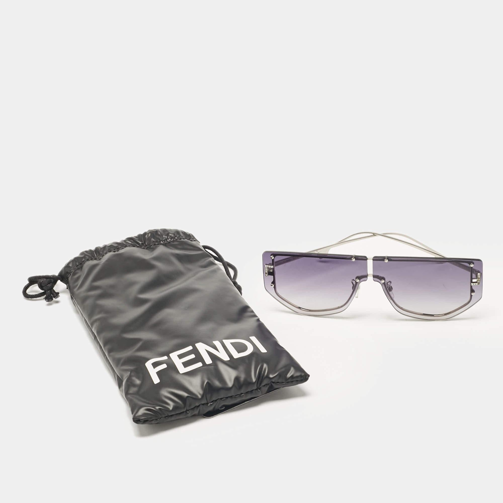 Fendi Grey Gradient FF40096U Fendi First Crystals Shield Sunglasses In Good Condition In Dubai, Al Qouz 2